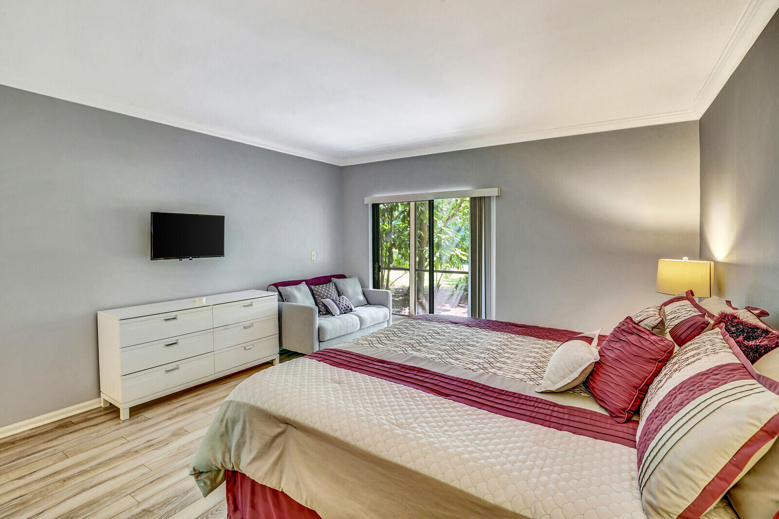 11863 Wimbledon #425, Wellington FL 33414