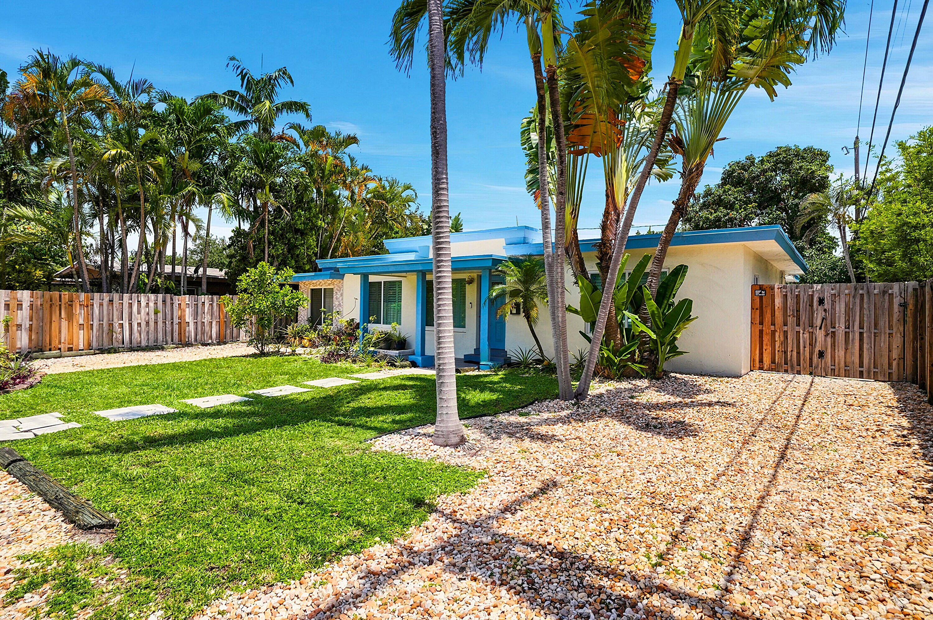1777 NE 17th, Fort Lauderdale FL 33305