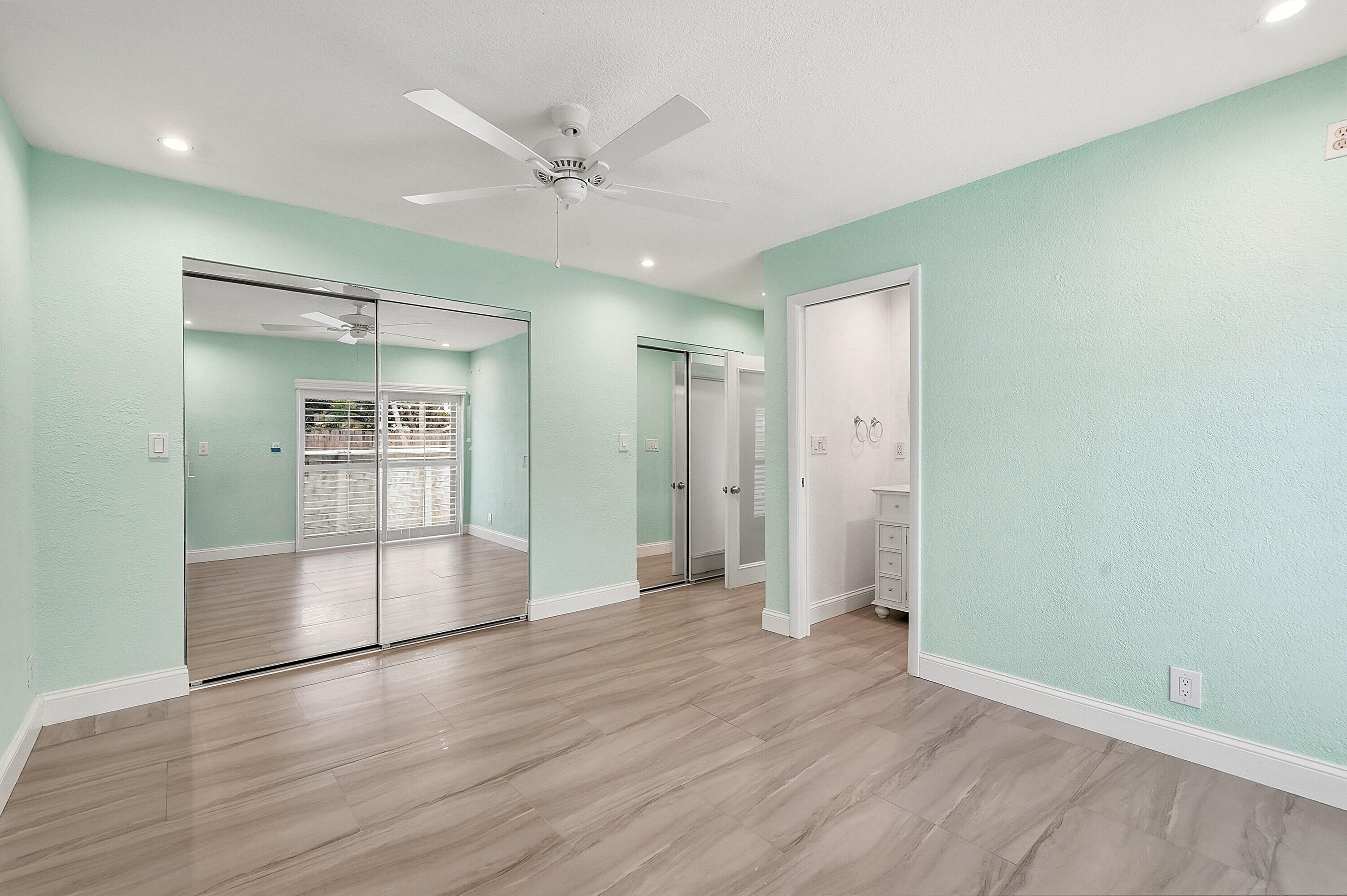 1777 NE 17th, Fort Lauderdale FL 33305
