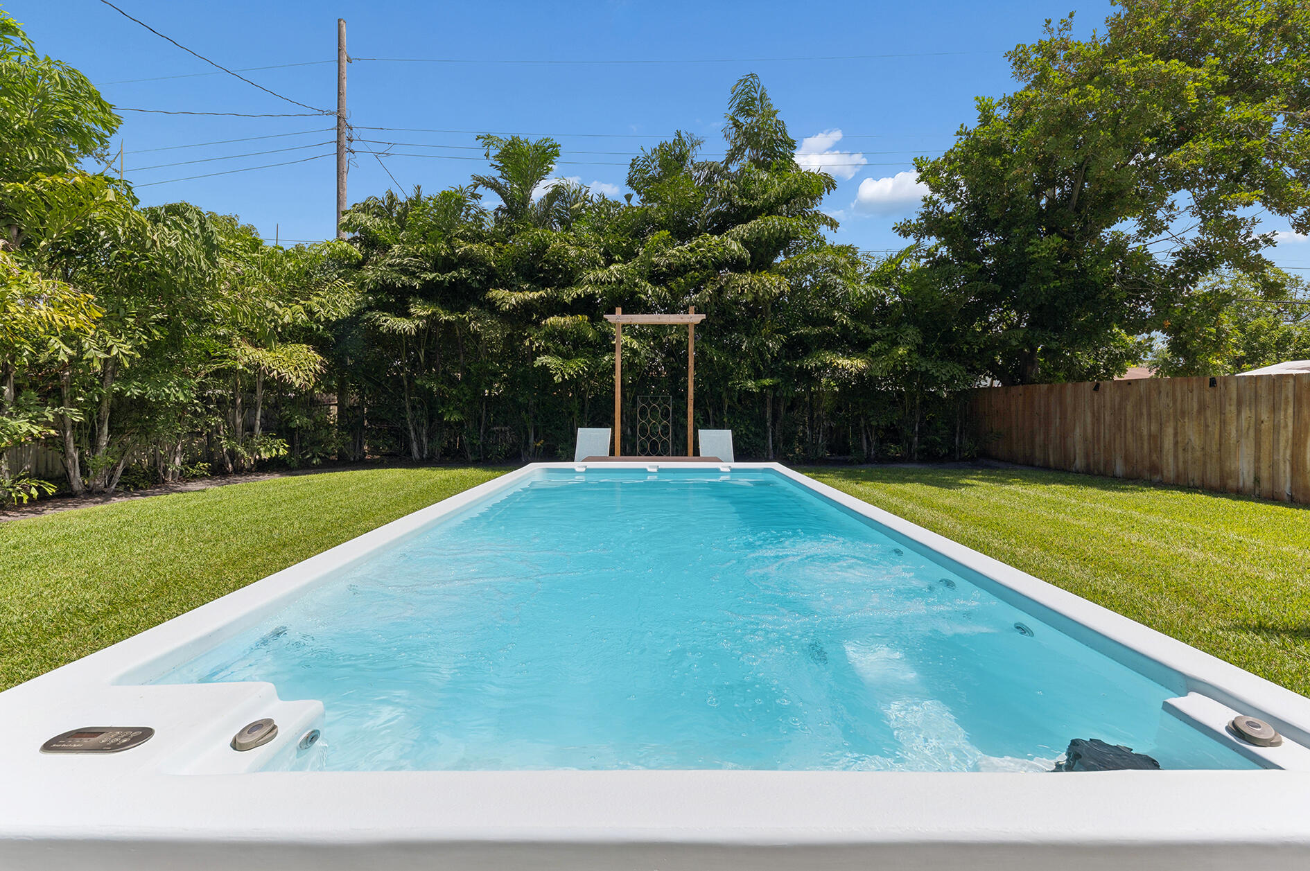 127 SW 10th, Boynton Beach FL 33435