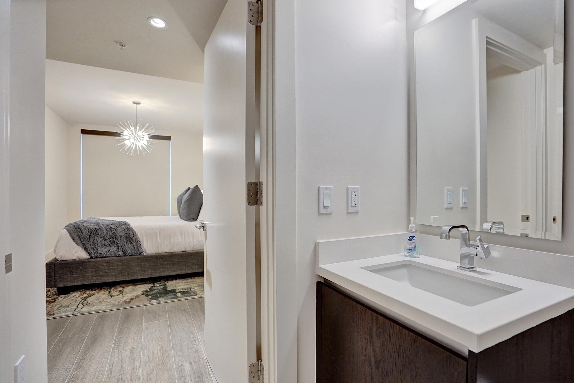 3040 N Ocean #N205, Fort Lauderdale FL 33308