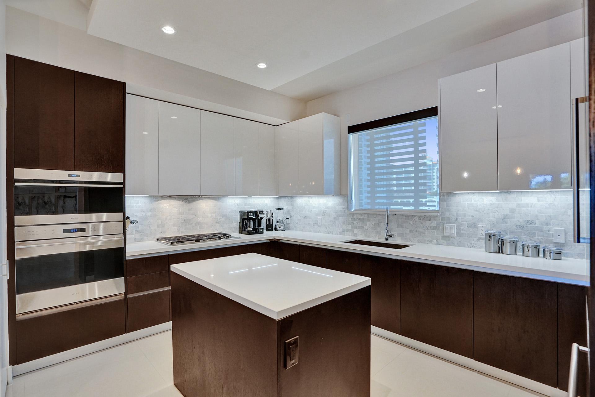 3040 N Ocean #N205, Fort Lauderdale FL 33308