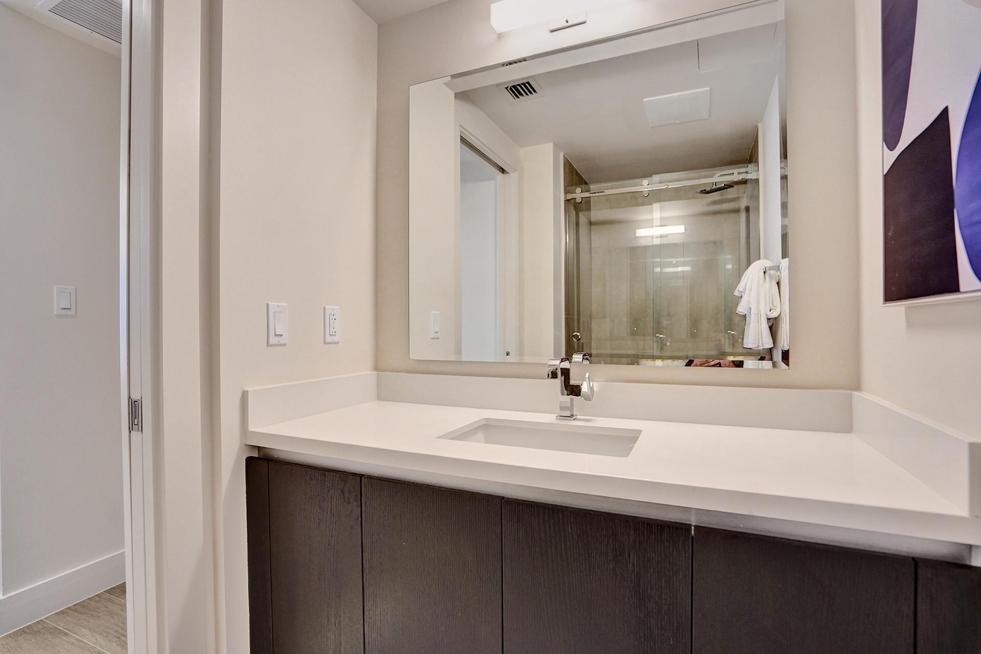 3040 N Ocean #N205, Fort Lauderdale FL 33308