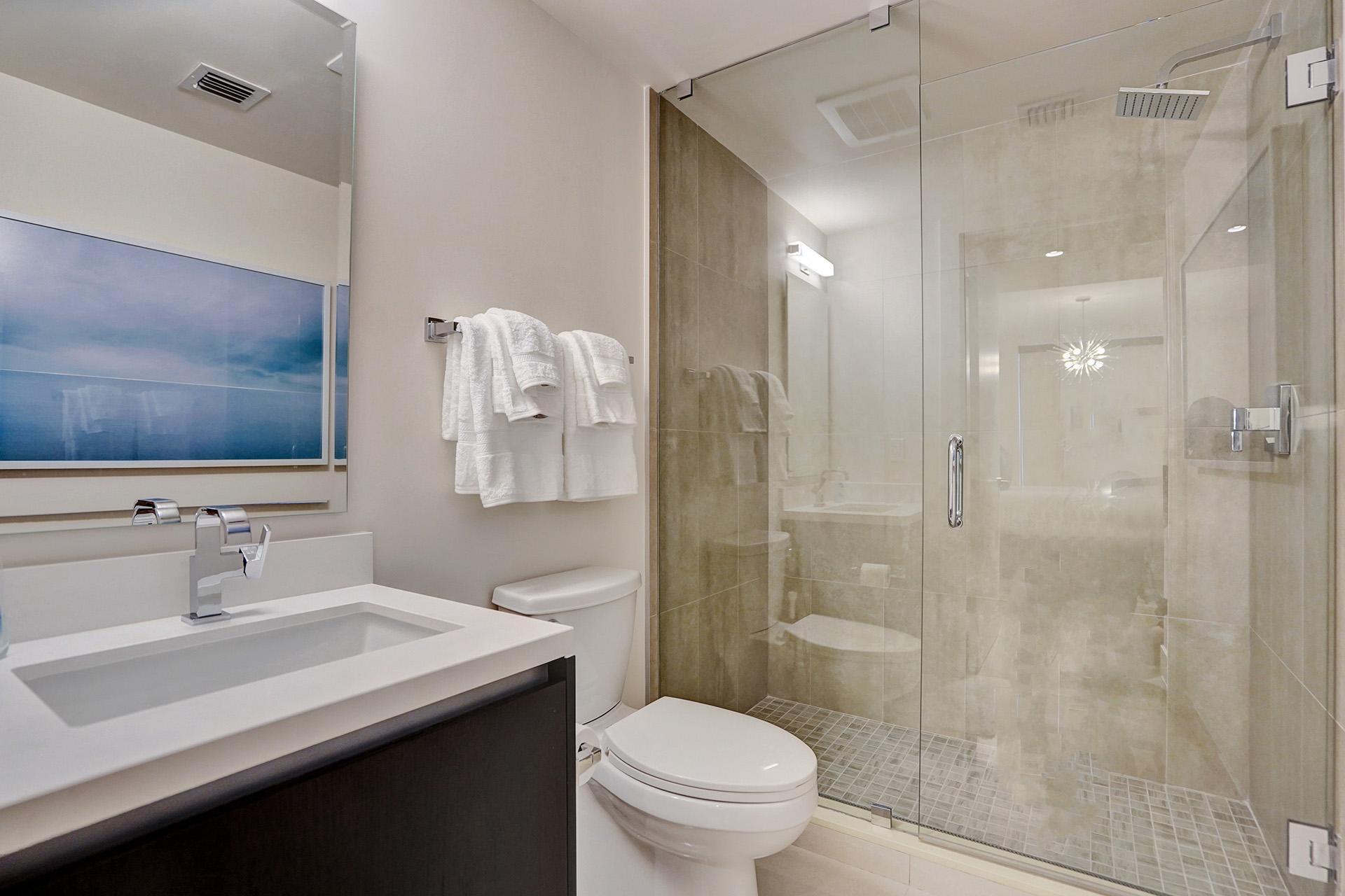 3040 N Ocean #N205, Fort Lauderdale FL 33308