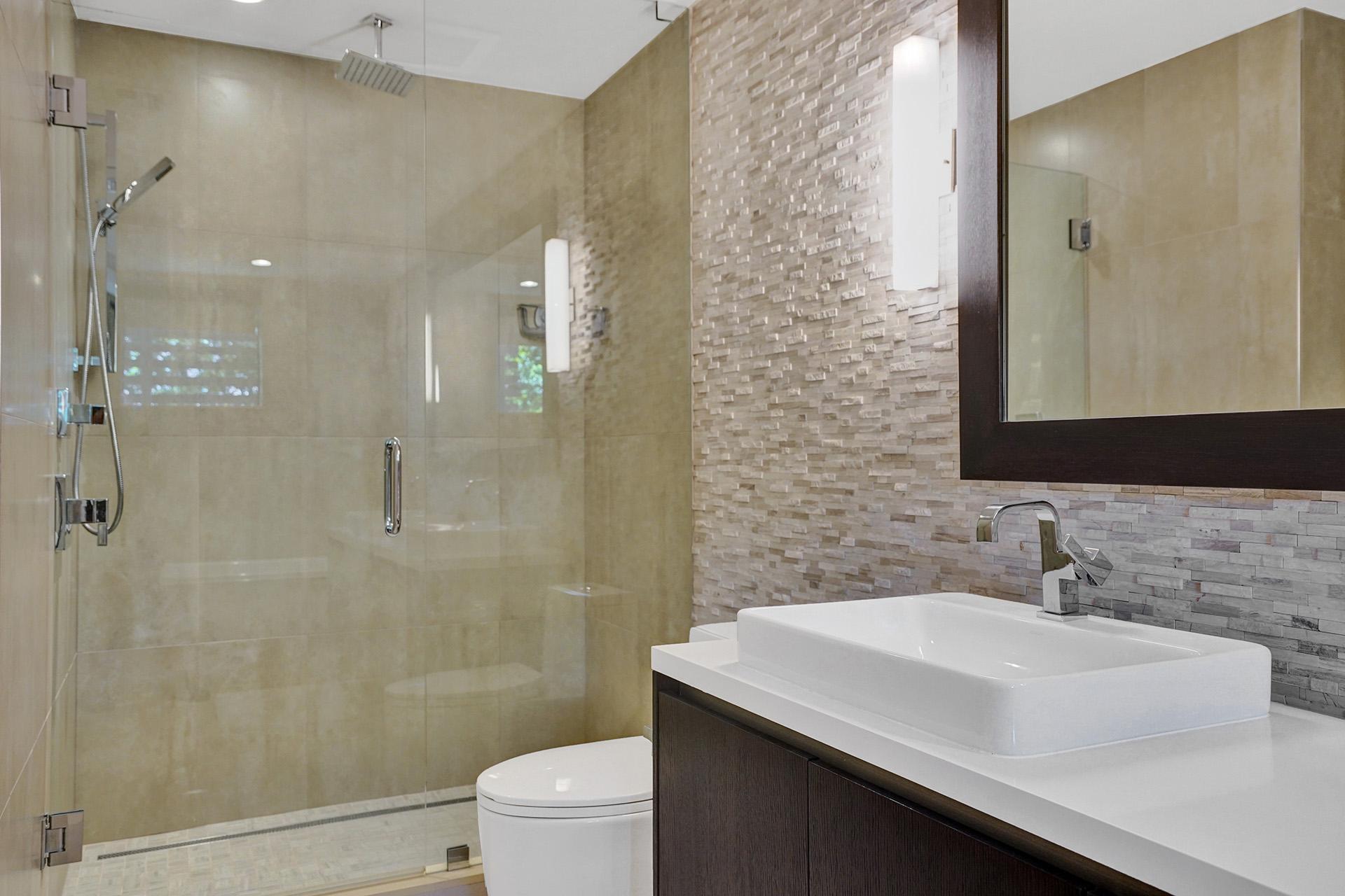 3040 N Ocean #N205, Fort Lauderdale FL 33308