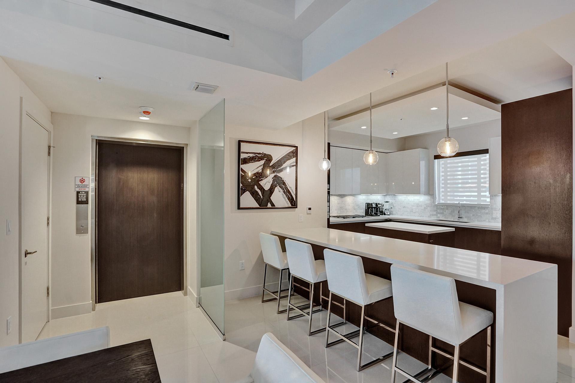 3040 N Ocean #N205, Fort Lauderdale FL 33308