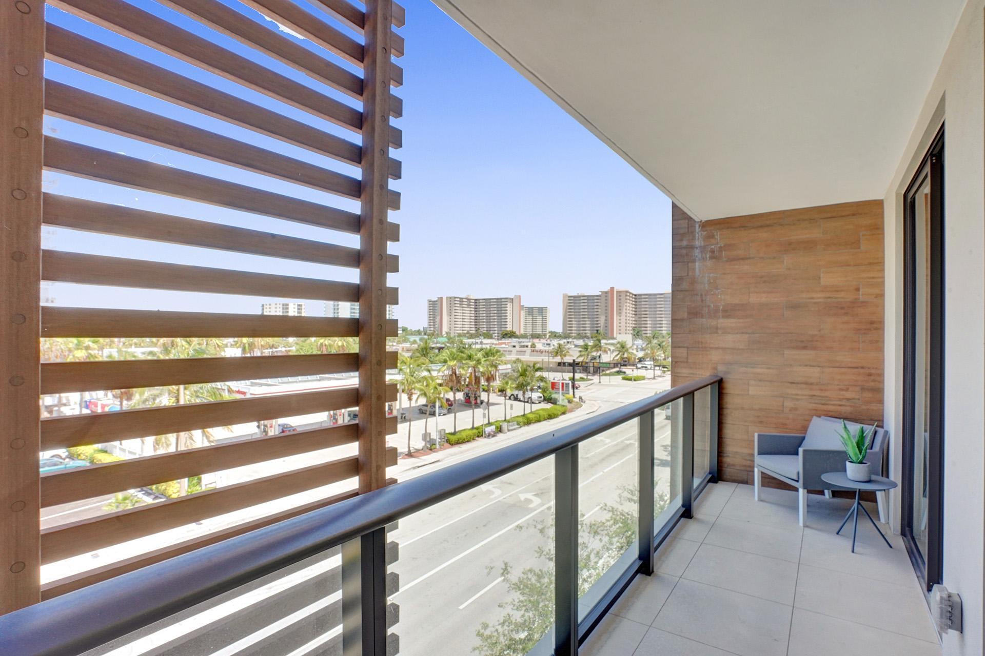 3040 N Ocean #N205, Fort Lauderdale FL 33308