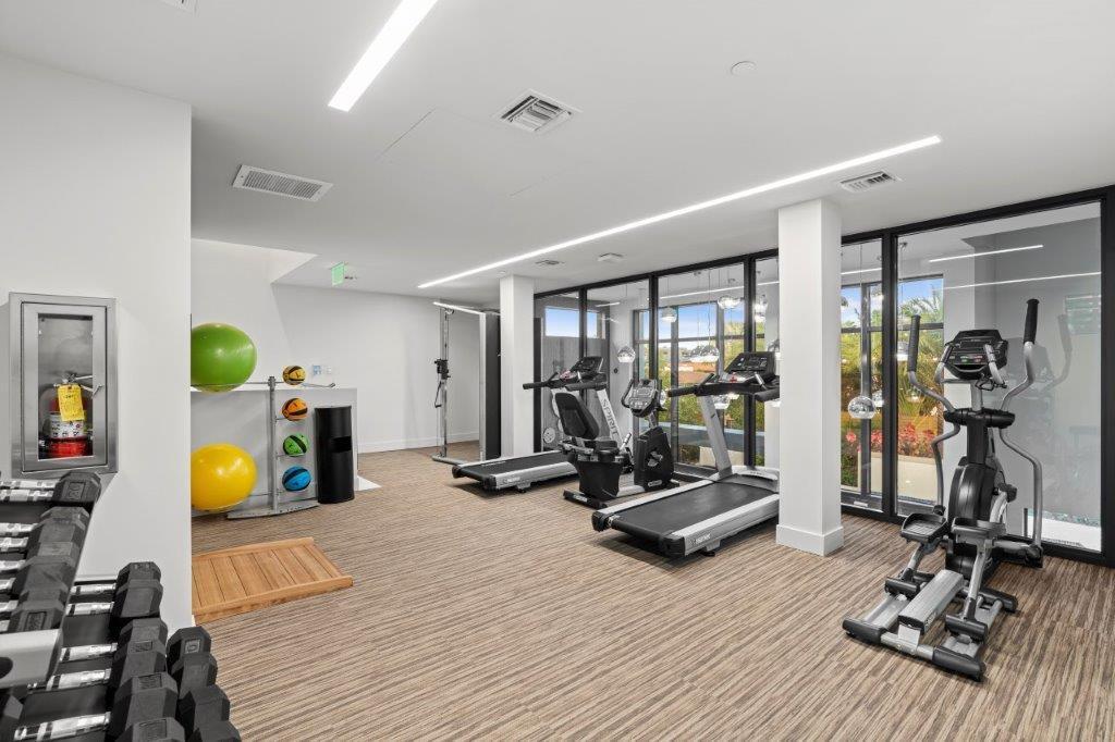 3040 N Ocean #N205, Fort Lauderdale FL 33308