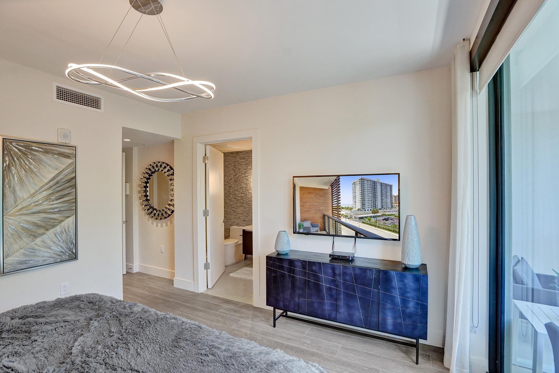 3040 N Ocean #N205, Fort Lauderdale FL 33308