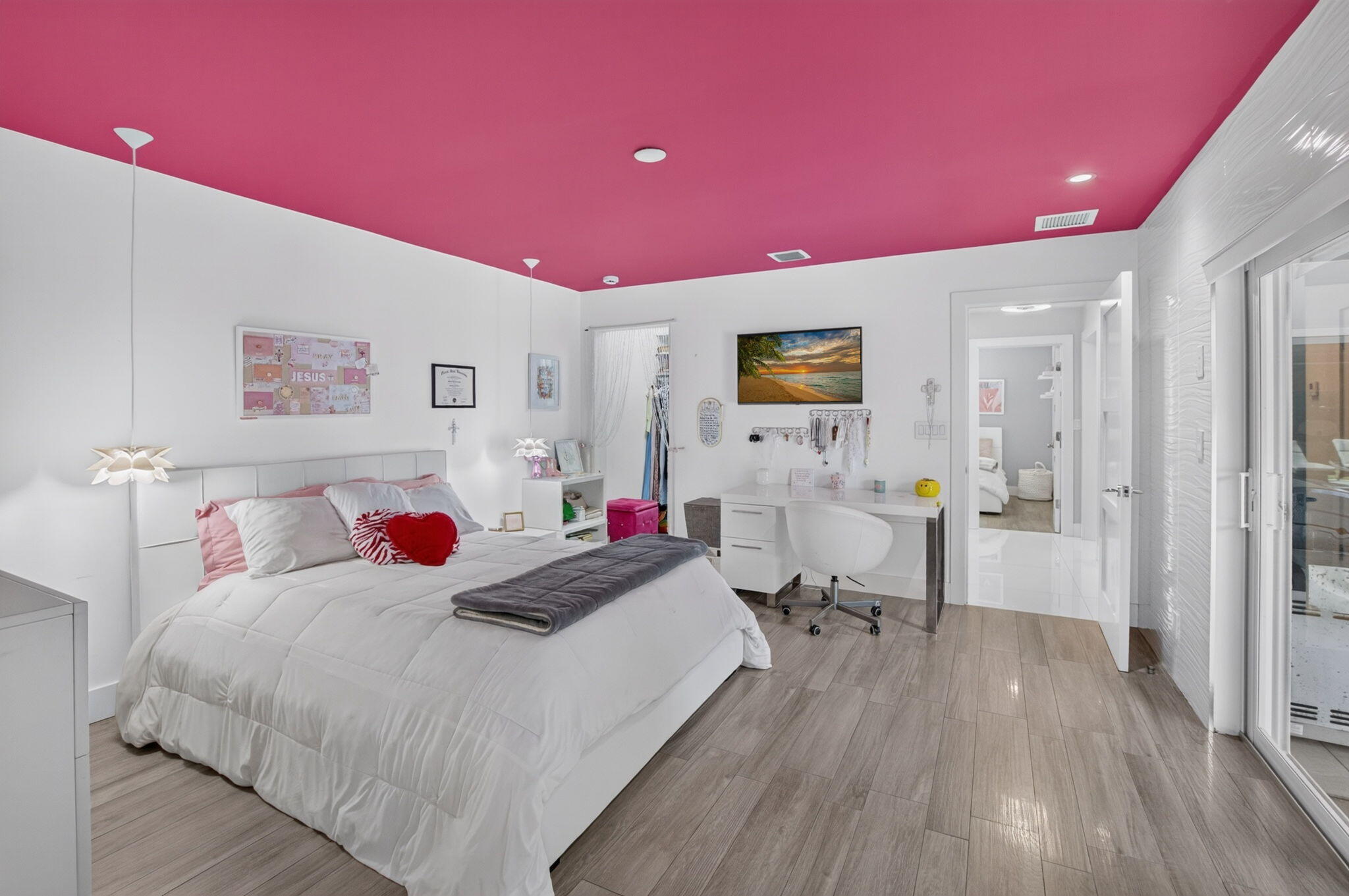 3245 St James, Boca Raton FL 33434