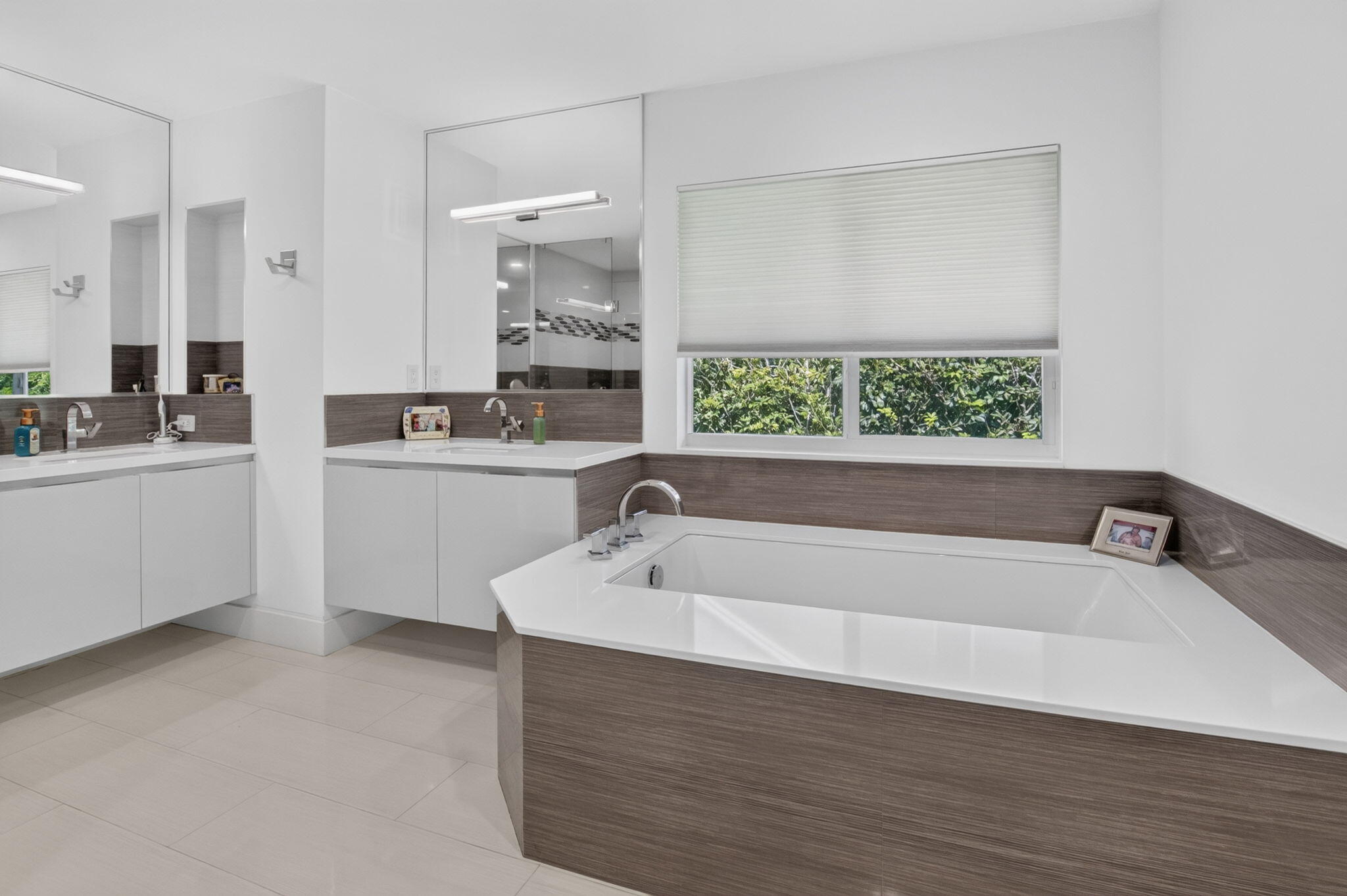 3245 St James, Boca Raton FL 33434