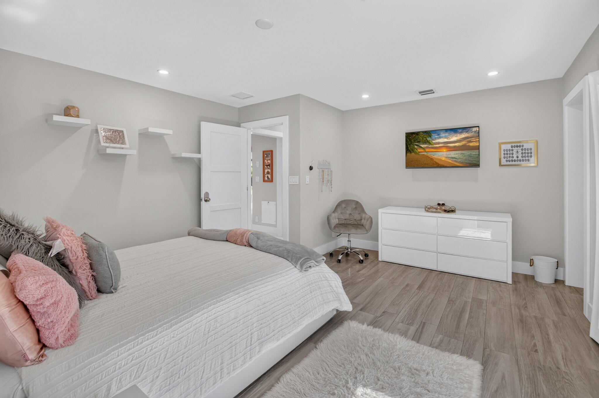 3245 St James, Boca Raton FL 33434