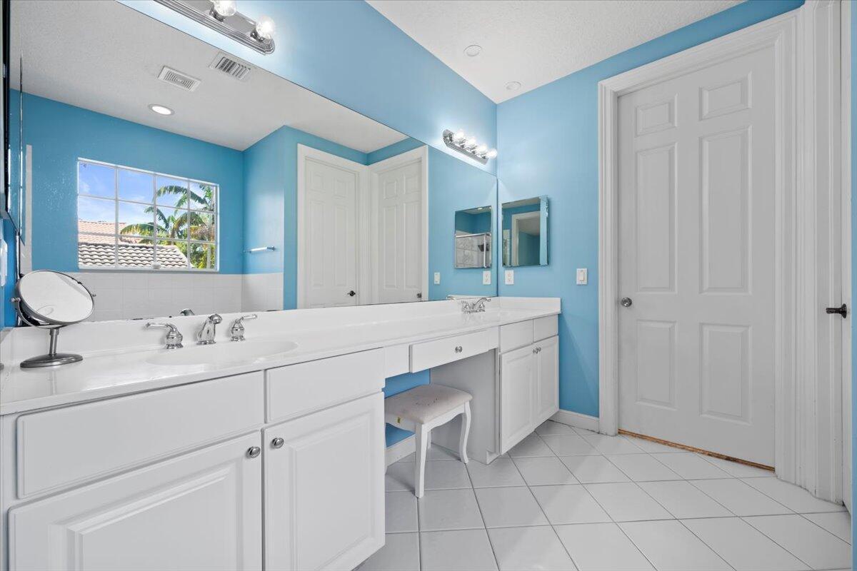 956 Mill Creek, Palm Beach Gardens FL 33410