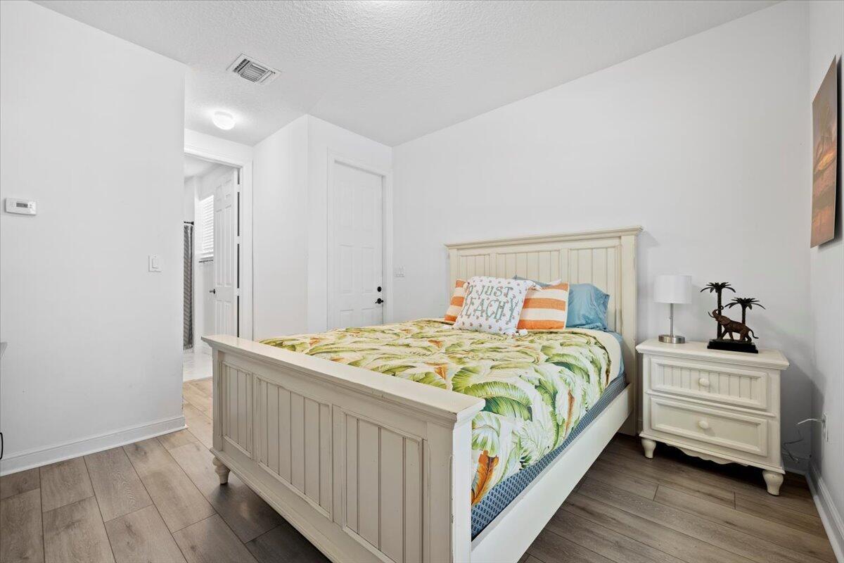 956 Mill Creek, Palm Beach Gardens FL 33410