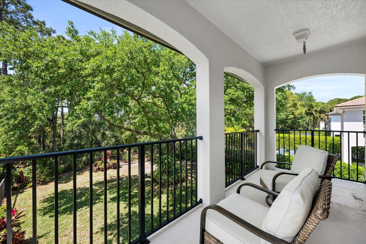 956 Mill Creek, Palm Beach Gardens FL 33410