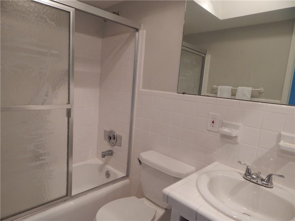 2841 NE 32nd #29, Fort Lauderdale FL 33306