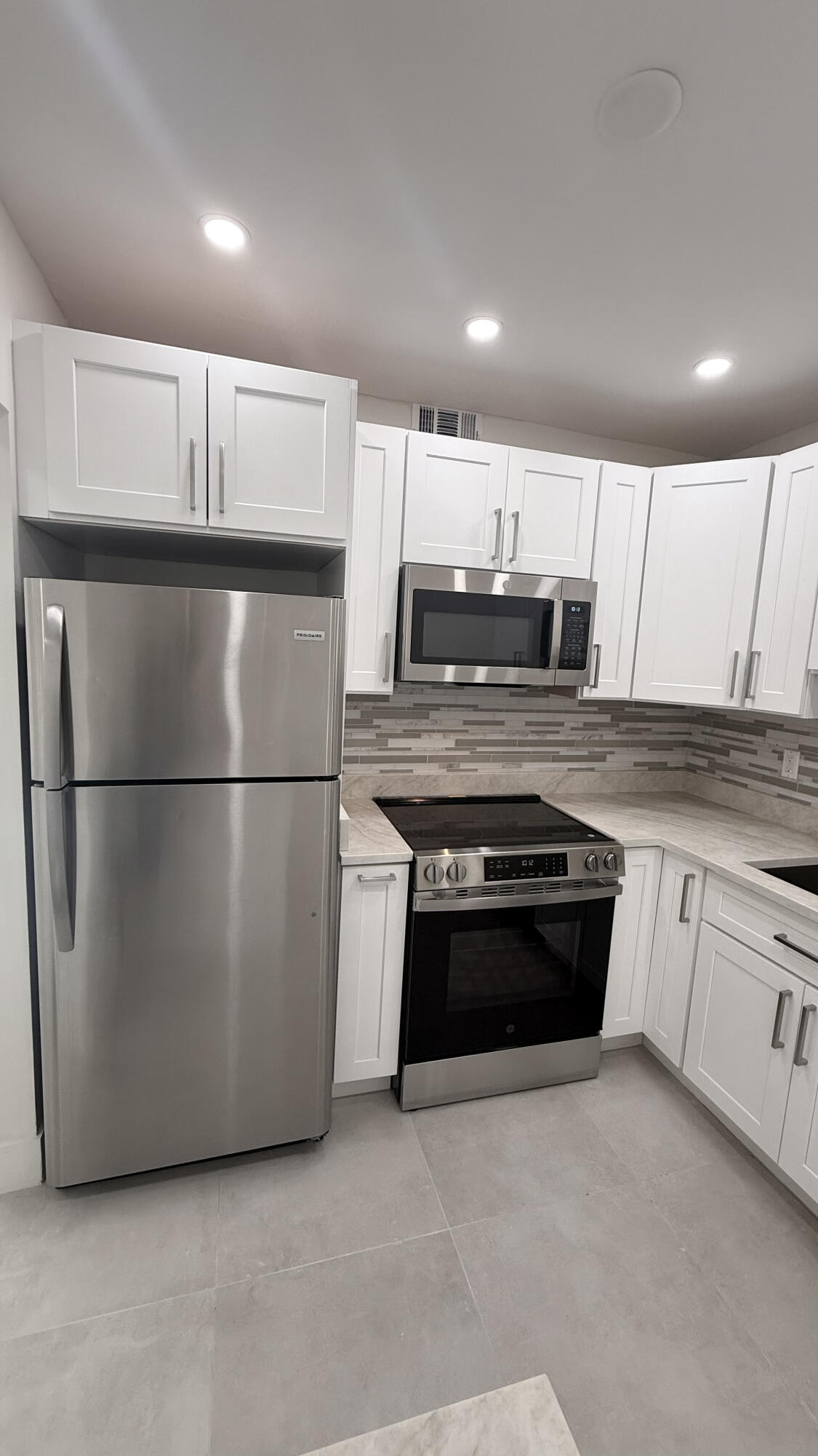 6505 Winfield, Margate FL 33063