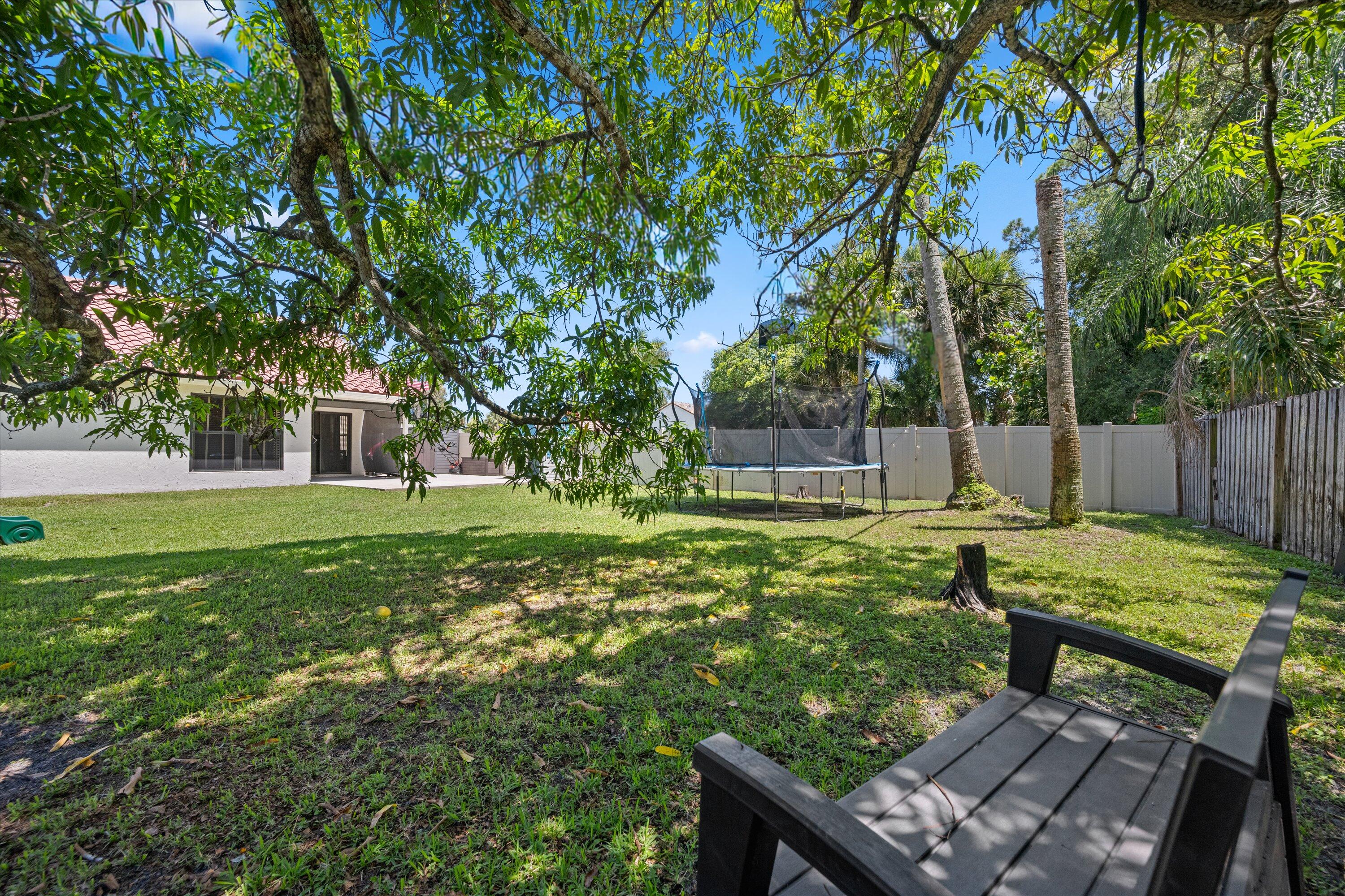 1051 New Parkview, Haverhill FL 33417