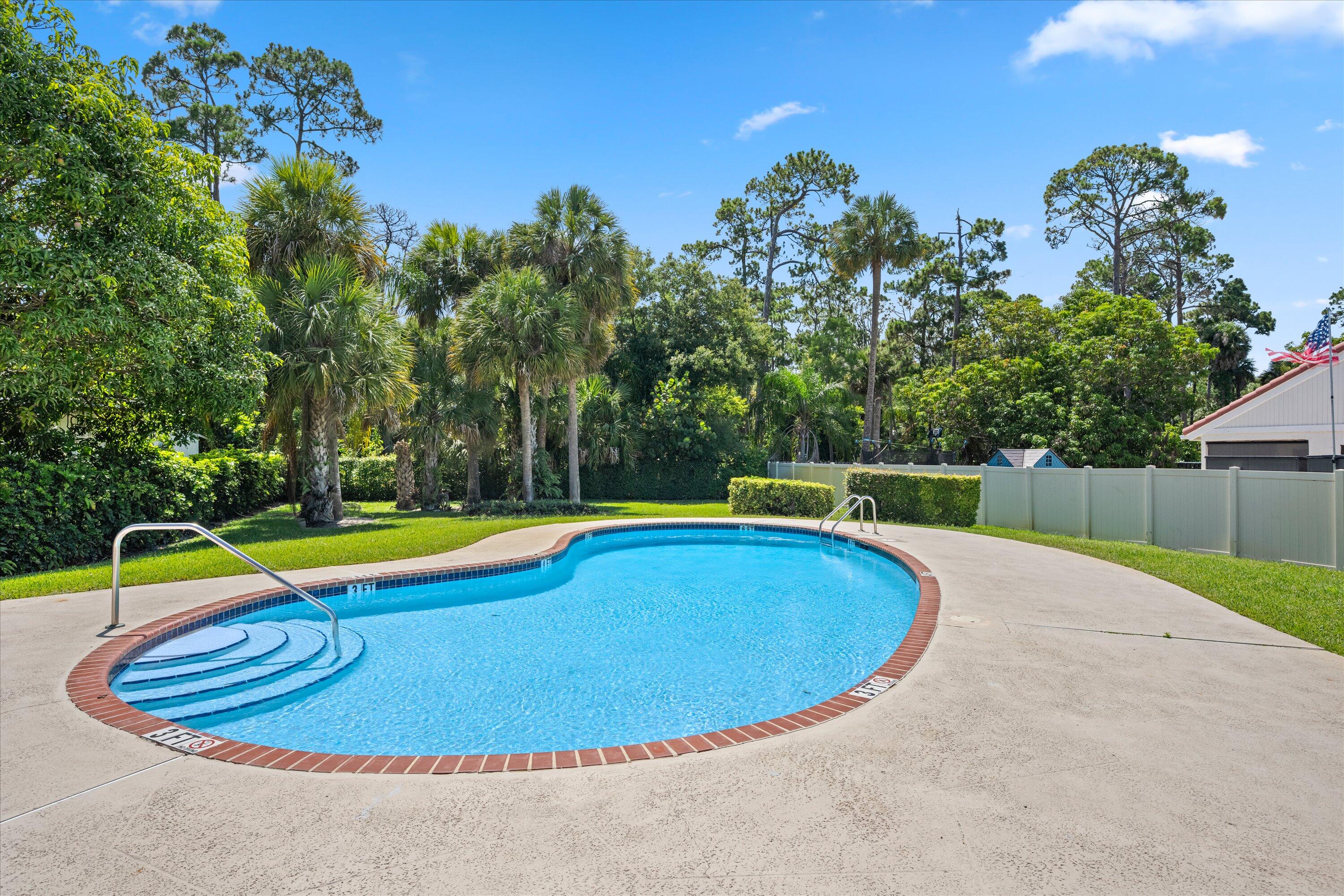 1051 New Parkview, Haverhill FL 33417
