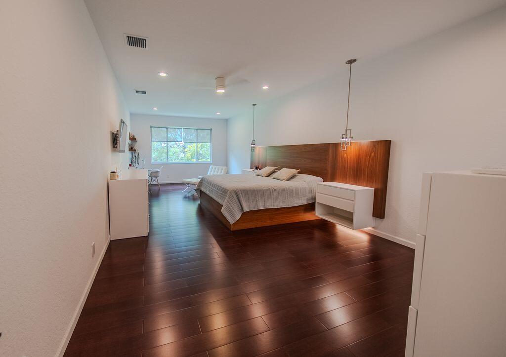 163 Bella Vista, Royal Palm Beach FL 33411