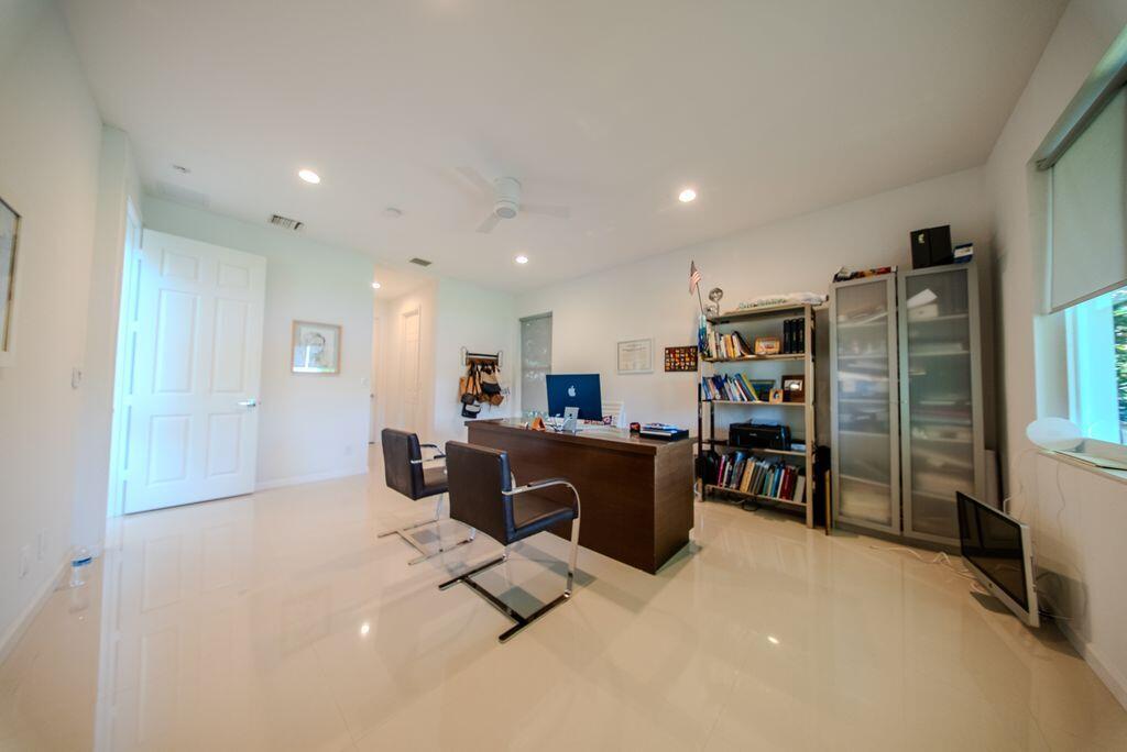 163 Bella Vista, Royal Palm Beach FL 33411