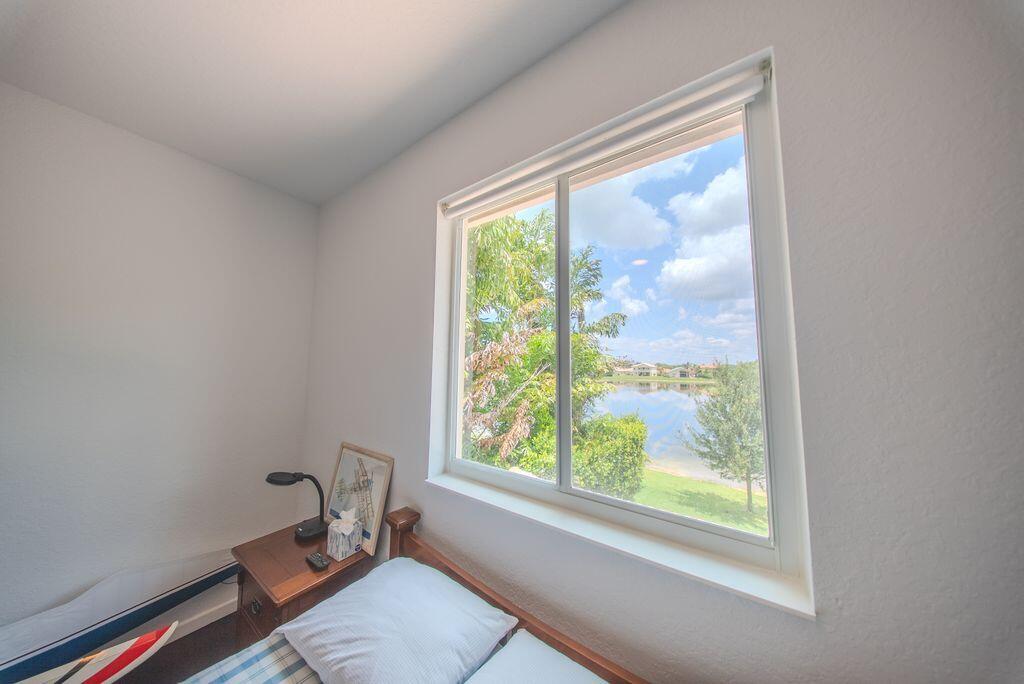 163 Bella Vista, Royal Palm Beach FL 33411