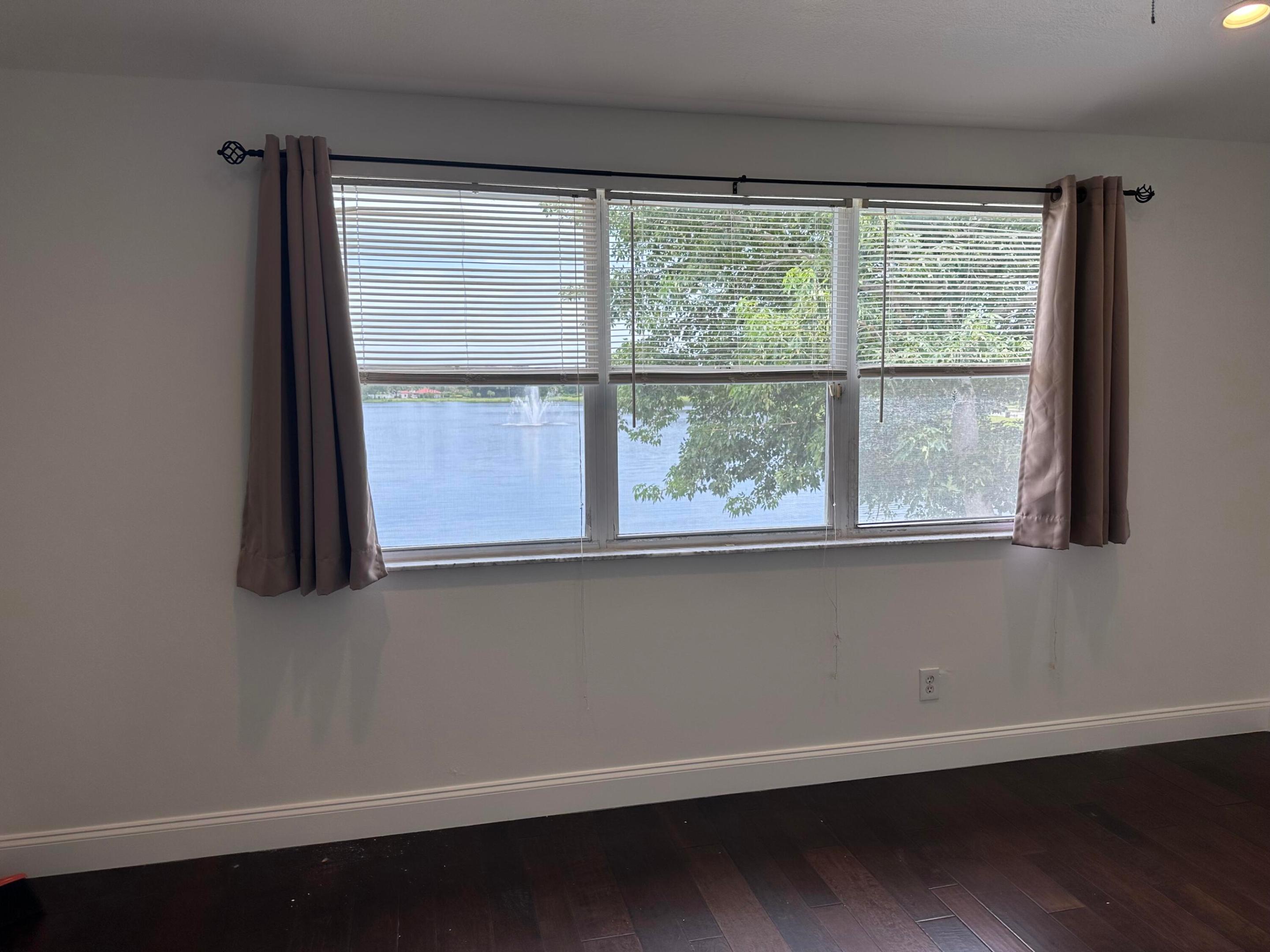5220 NW 53rd, Coconut Creek FL 33073
