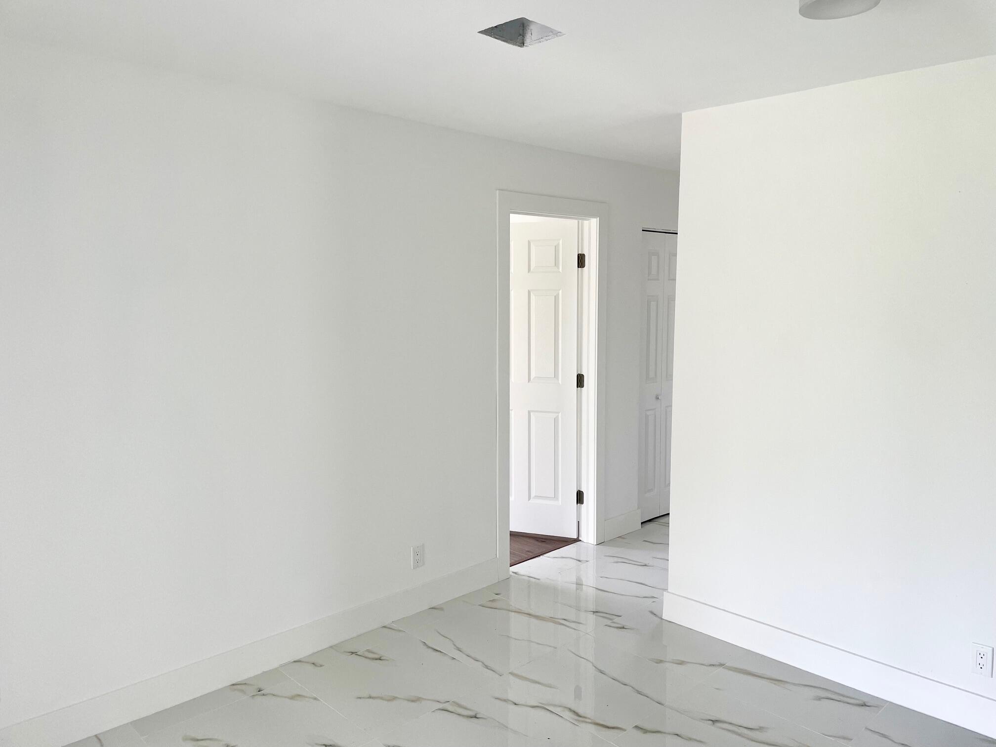 6606 NW 95th, Tamarac FL 33321