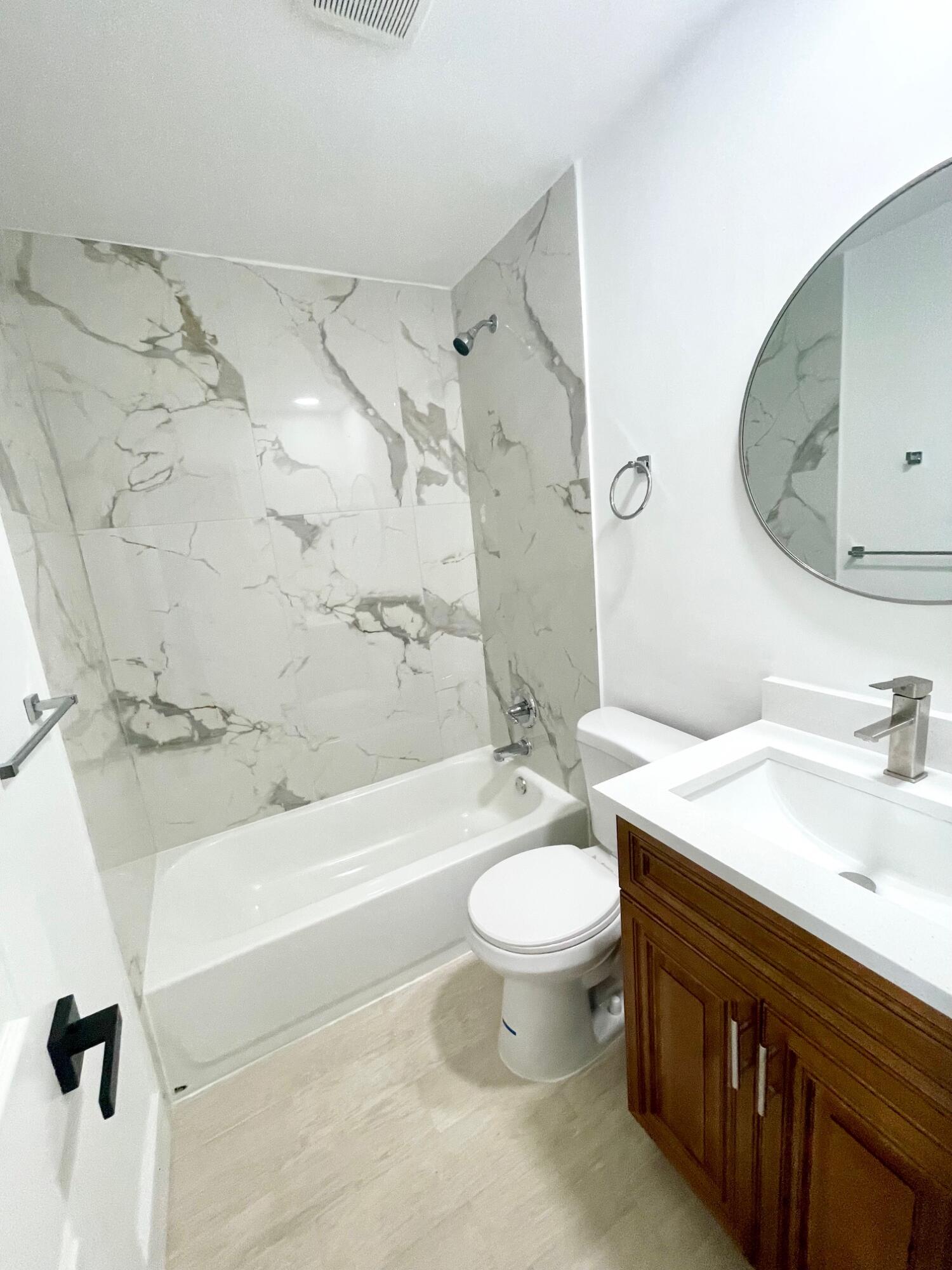6606 NW 95th, Tamarac FL 33321