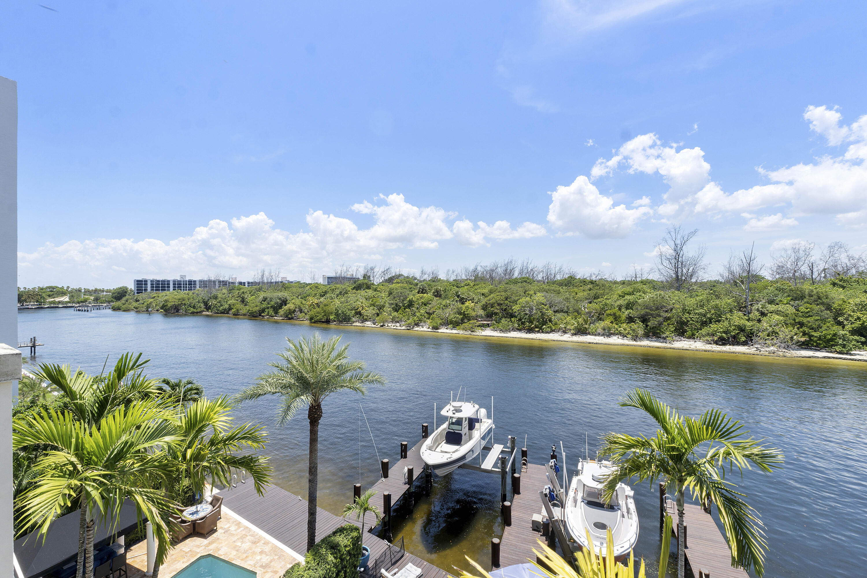 449 NE 19th, Deerfield Beach FL 33441