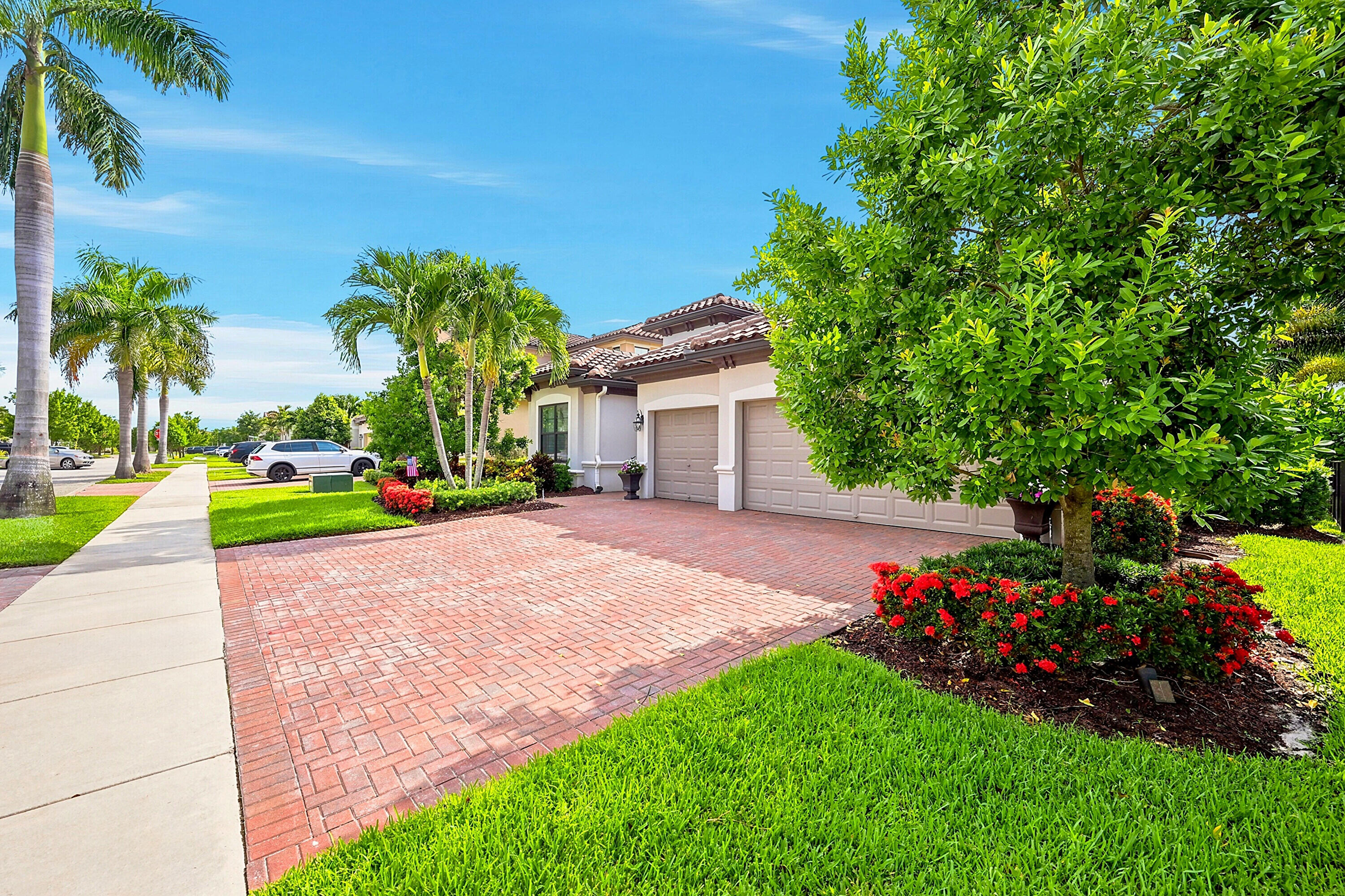 3322 Brinely, Royal Palm Beach FL 33411
