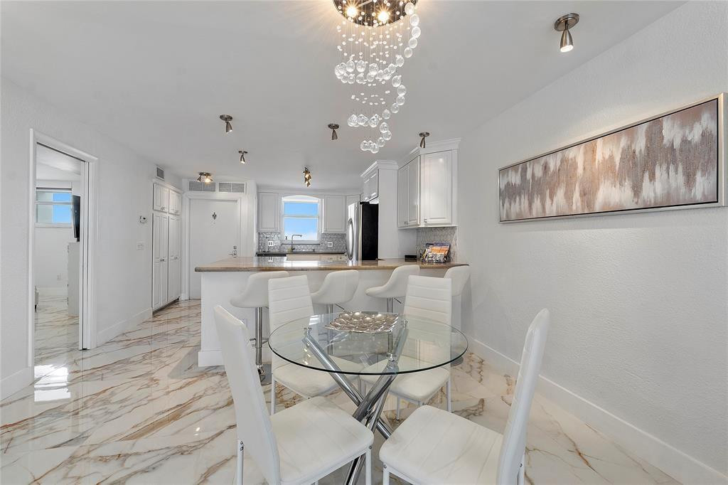 3100 NE 49th #807, Fort Lauderdale FL 33308