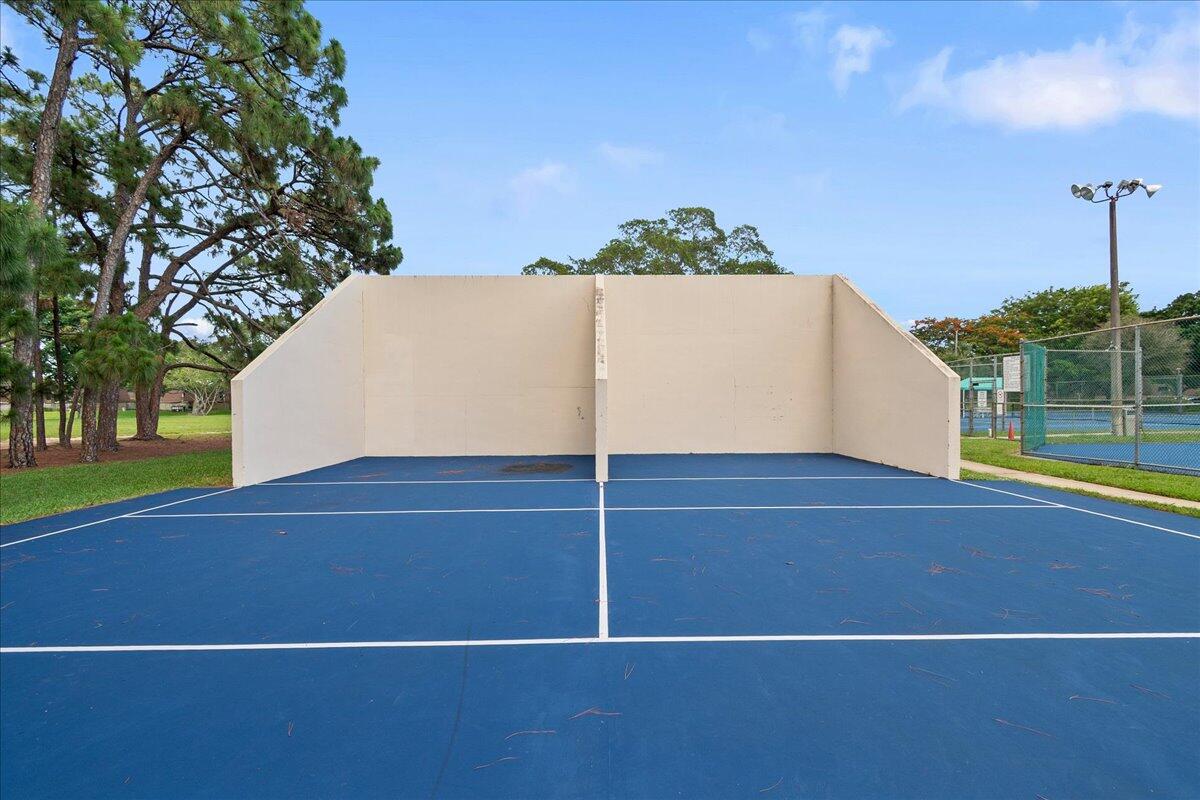 2108 21st, Palm Beach Gardens FL 33418