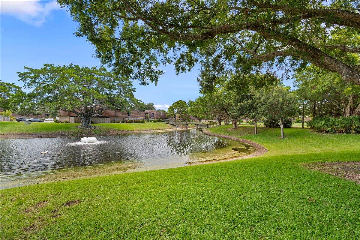 2108 21st, Palm Beach Gardens FL 33418