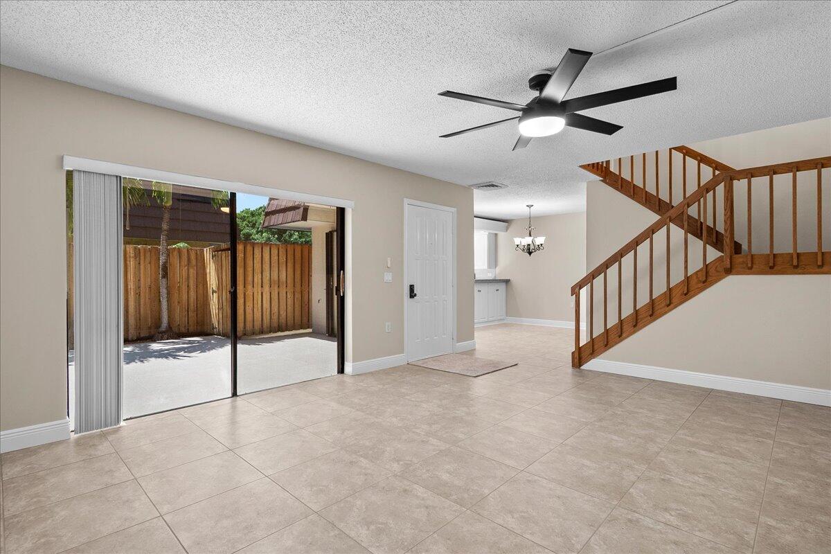 2108 21st, Palm Beach Gardens FL 33418