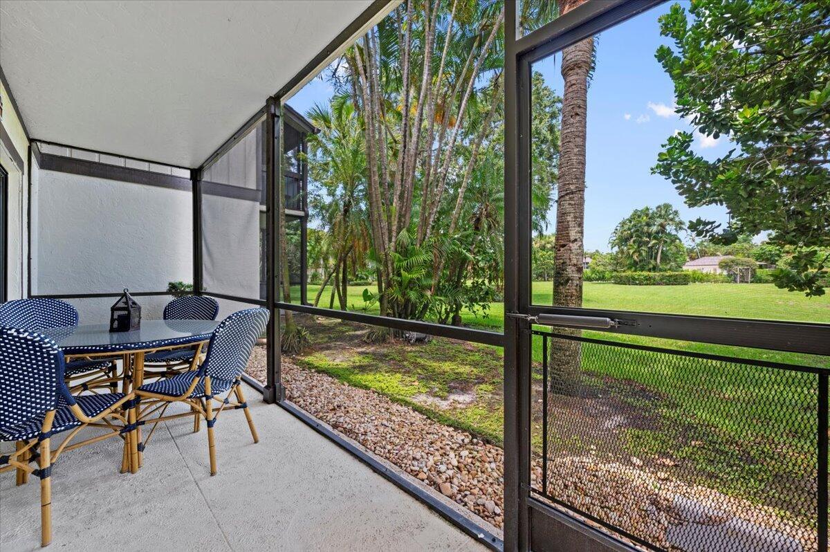 13334 Polo Club #226, Wellington FL 33414