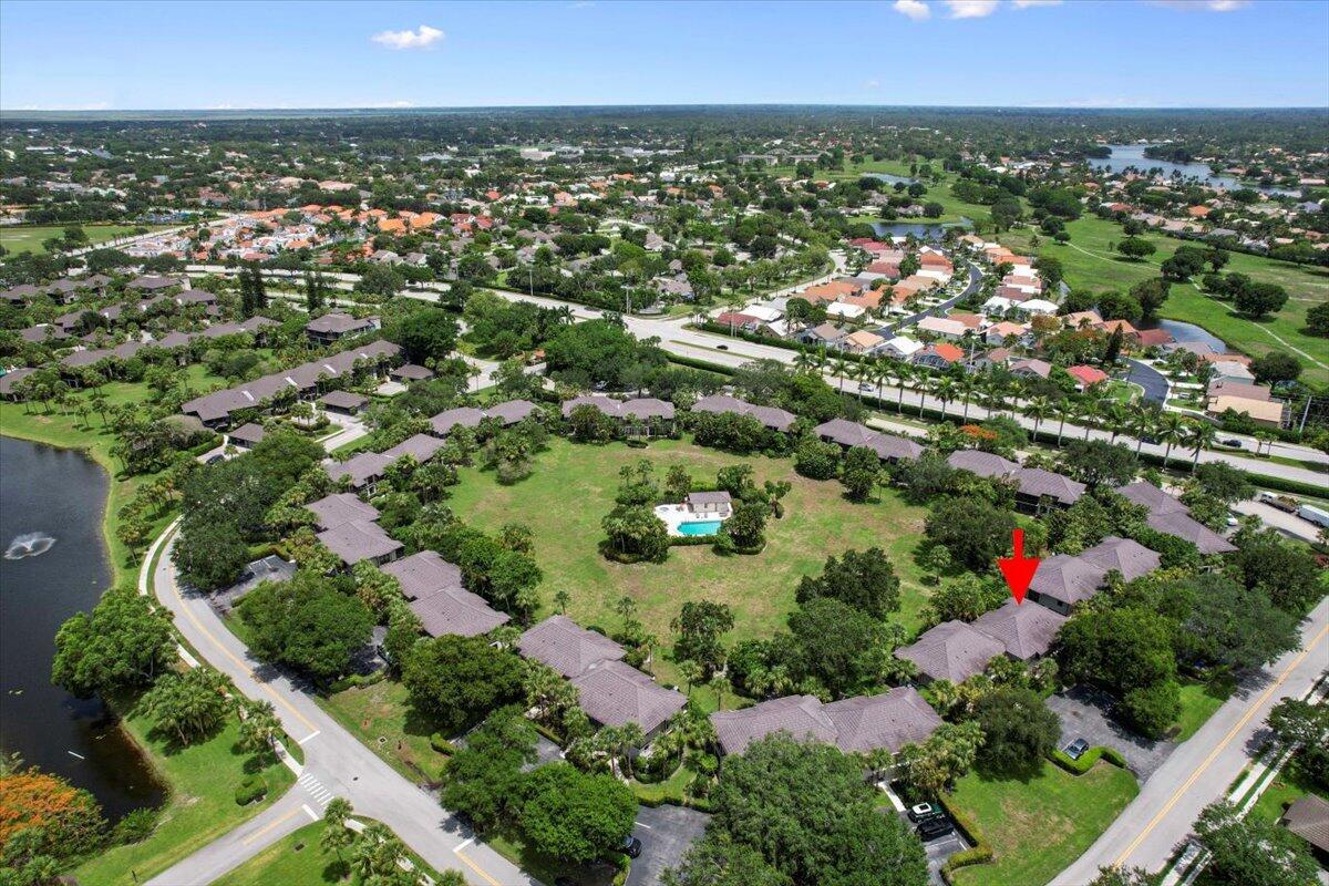 13334 Polo Club #226, Wellington FL 33414