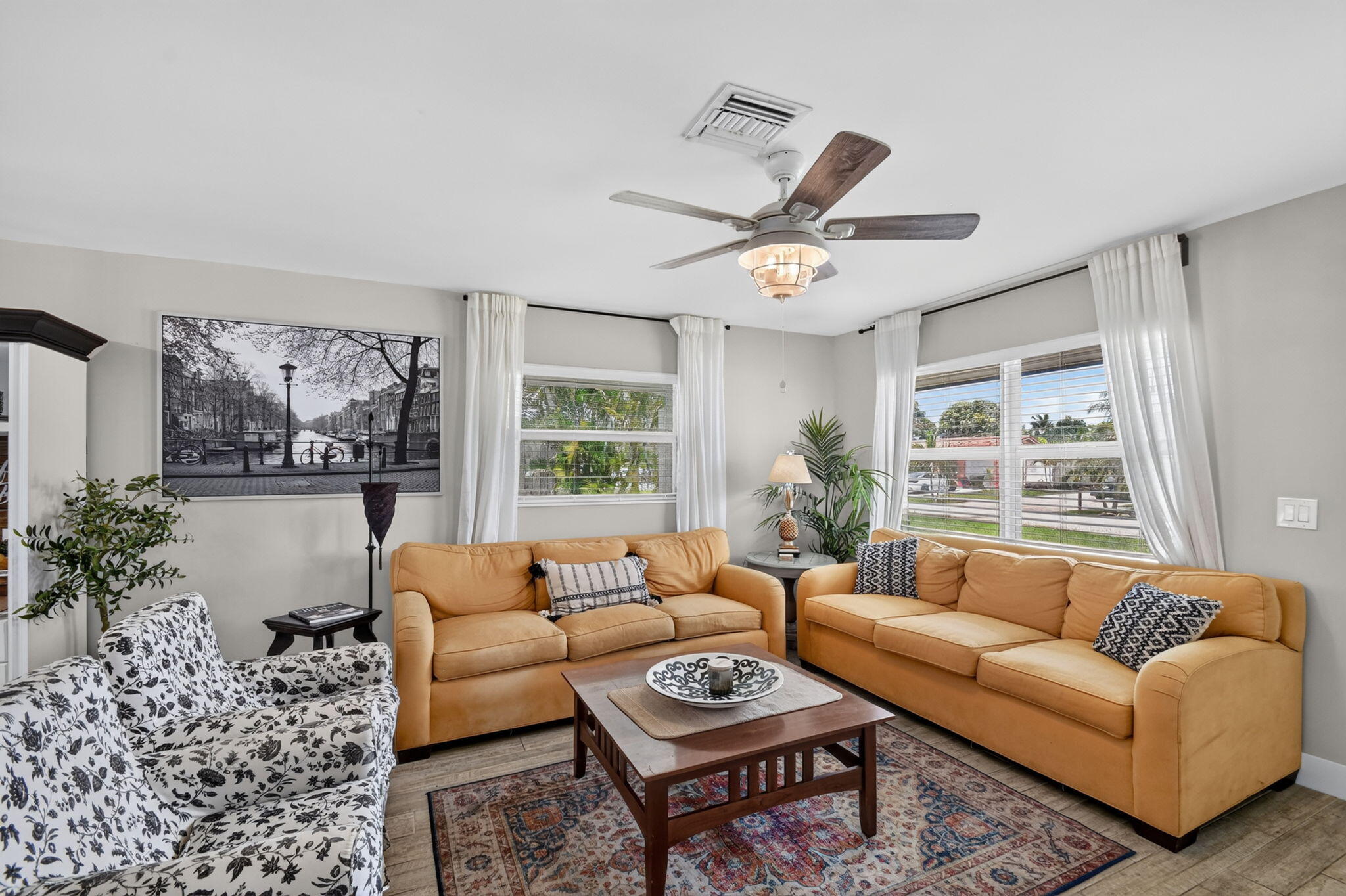 445 Palo Alto, Palm Springs FL 33461