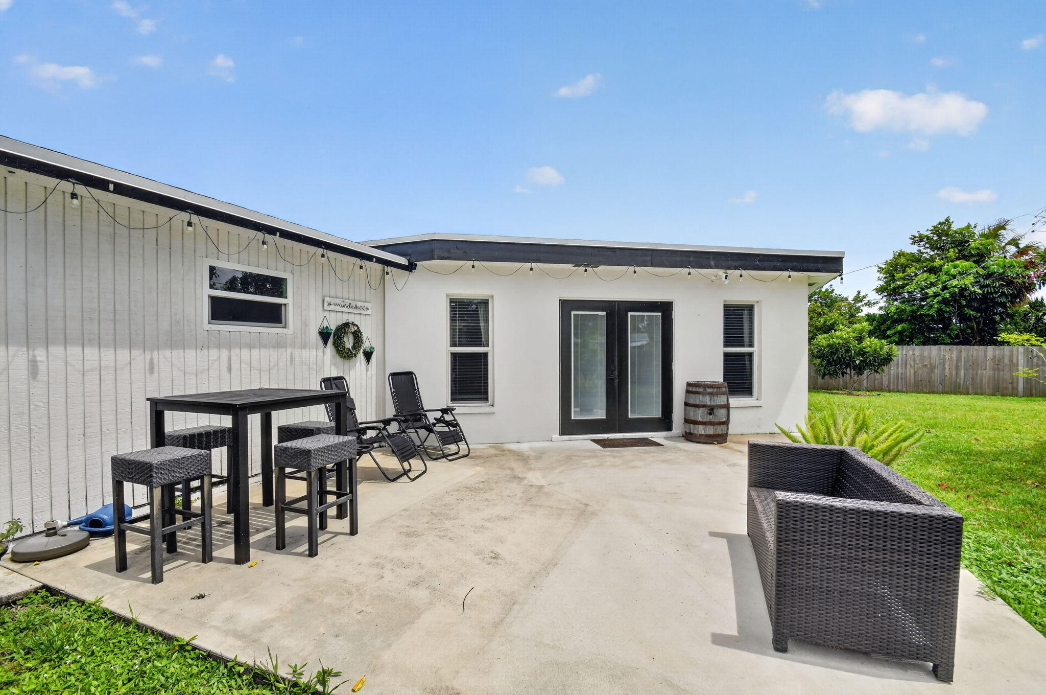445 Palo Alto, Palm Springs FL 33461