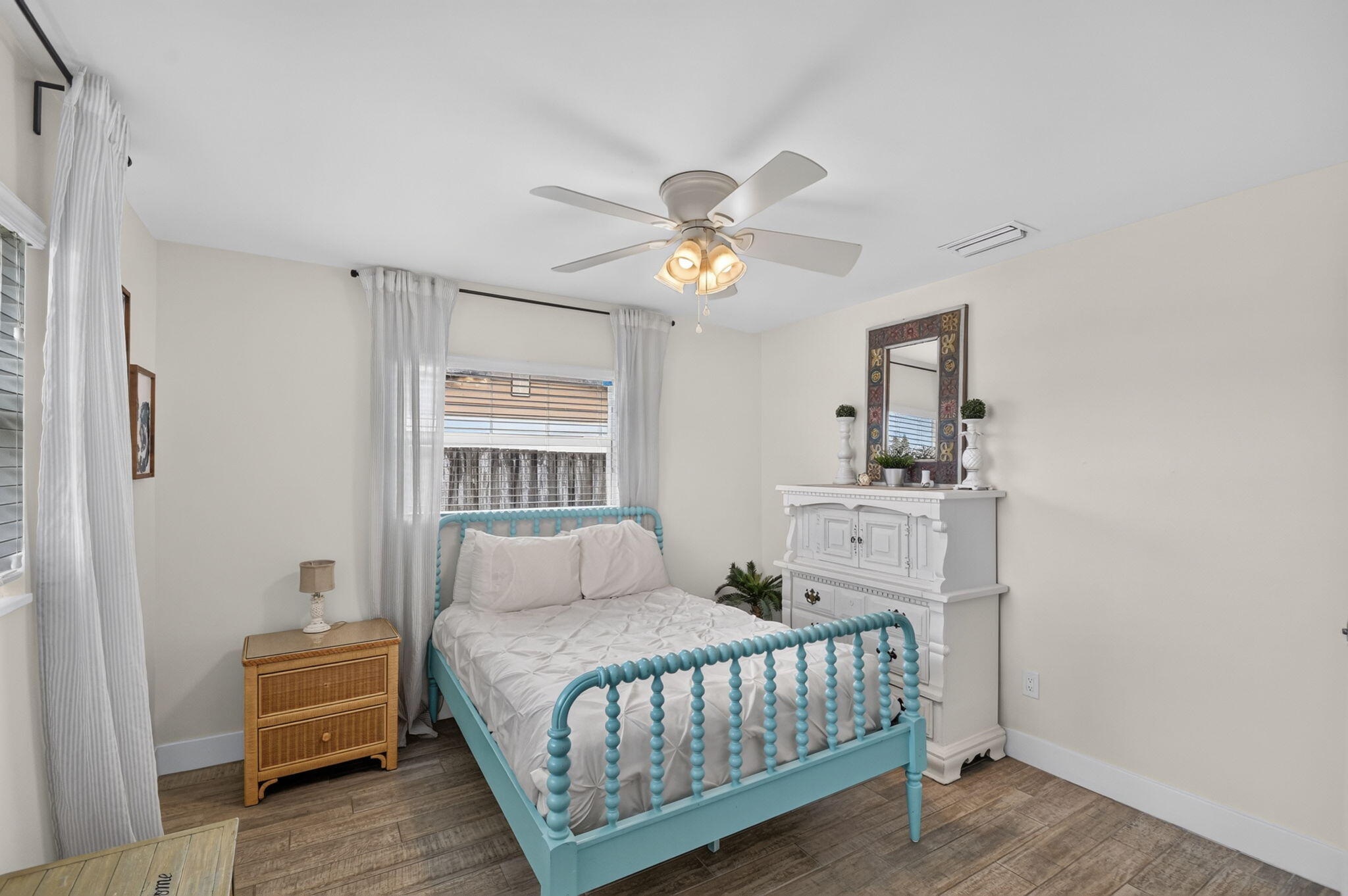 445 Palo Alto, Palm Springs FL 33461