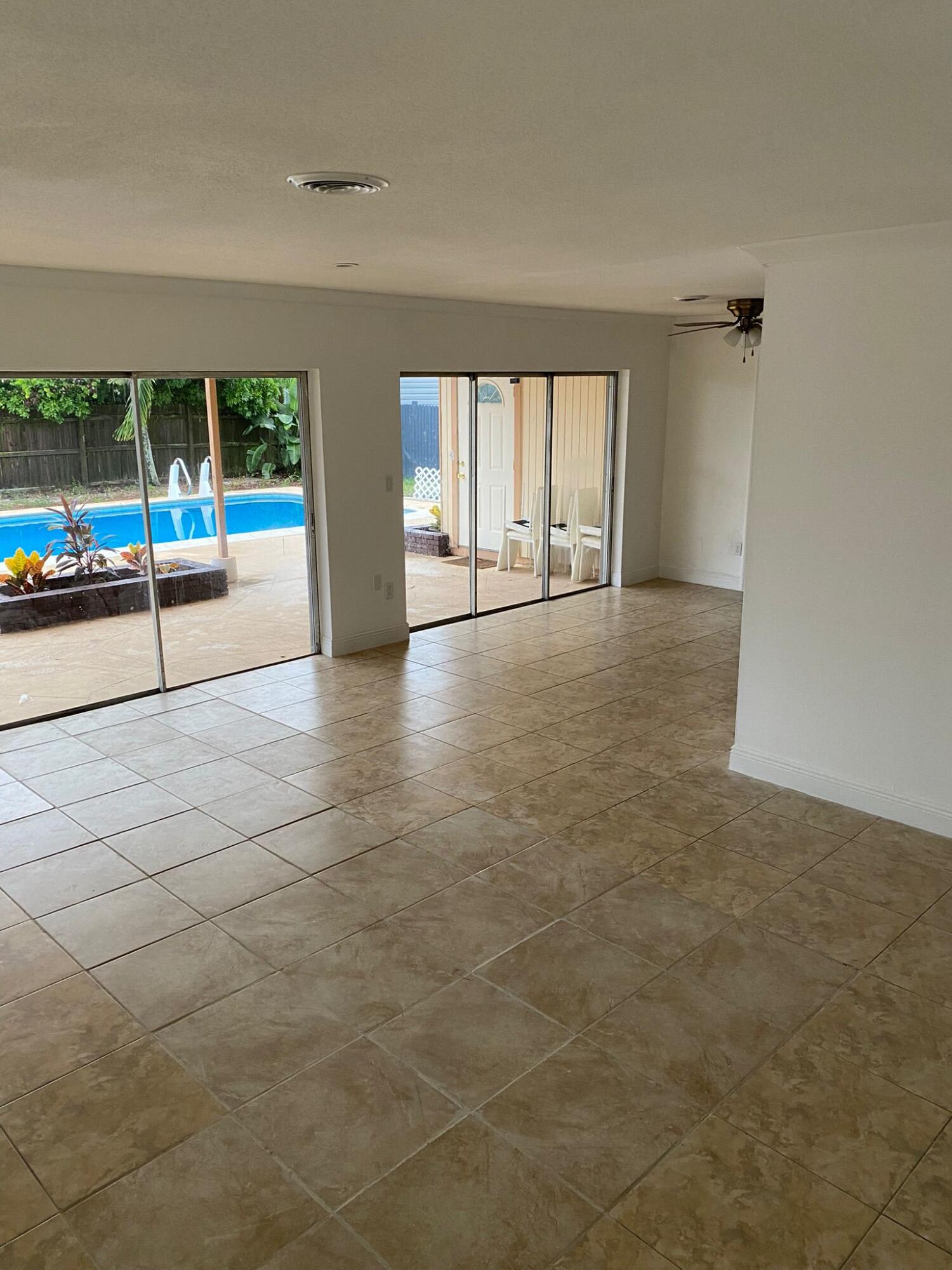 18 Andros, Palm Springs FL 33461