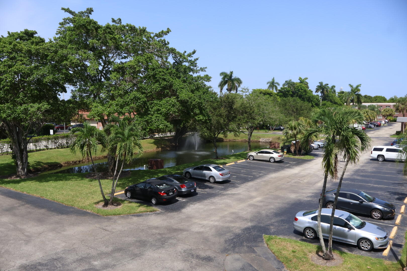 7080 Nova #307b, Davie FL 33317
