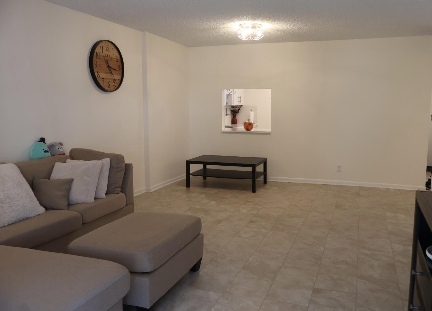 7080 Nova #307b, Davie FL 33317
