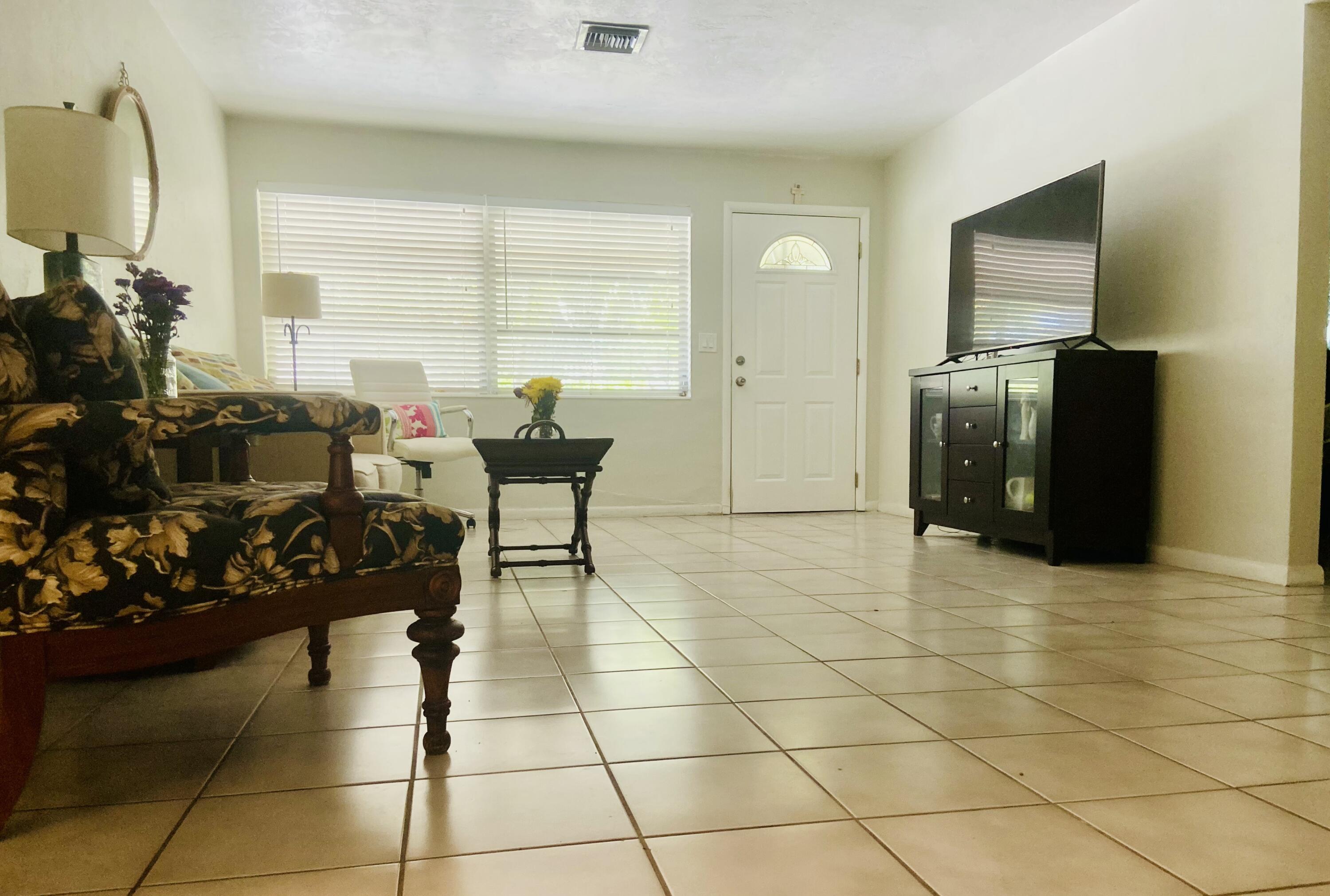 183 Harvard, Lake Worth FL 33460