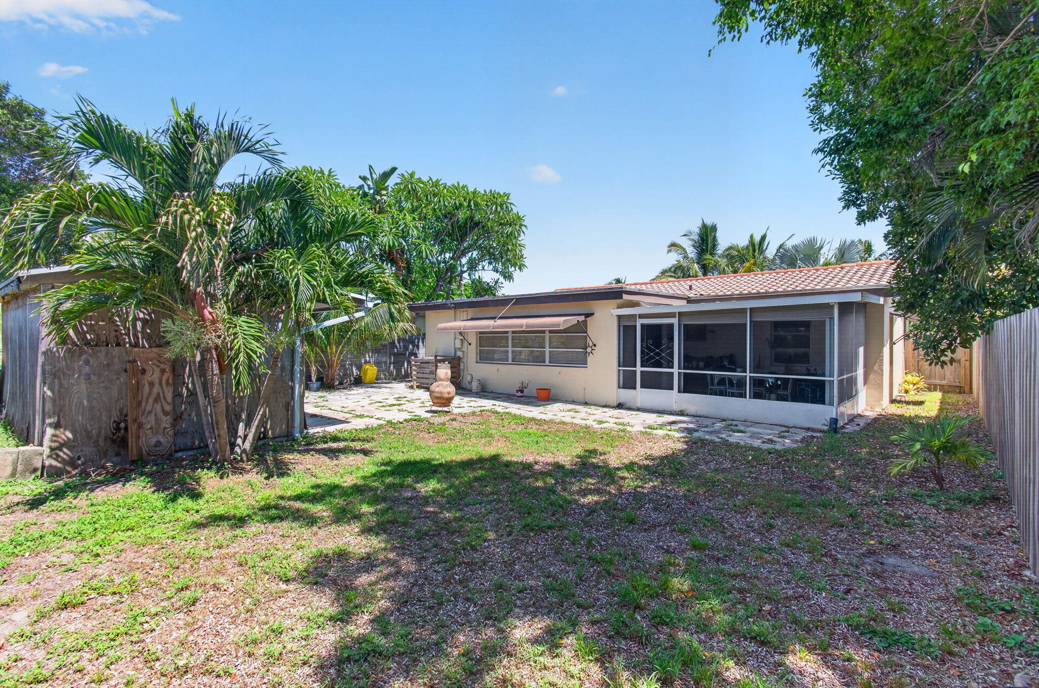 183 Harvard, Lake Worth FL 33460