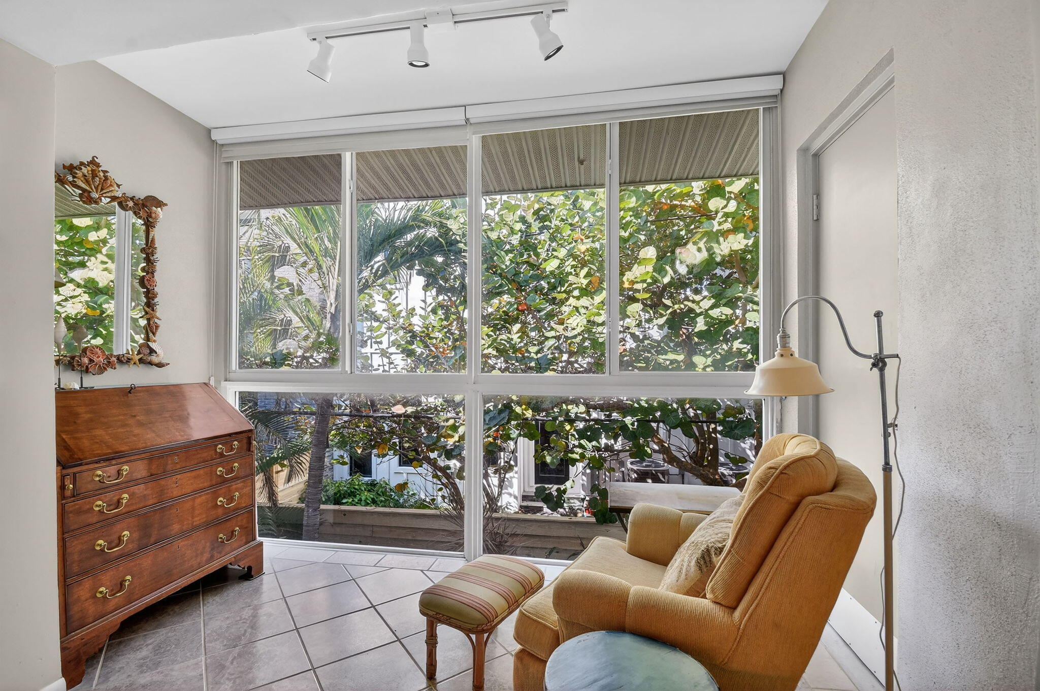 5505 N Ocean #13-204, Ocean Ridge FL 33435