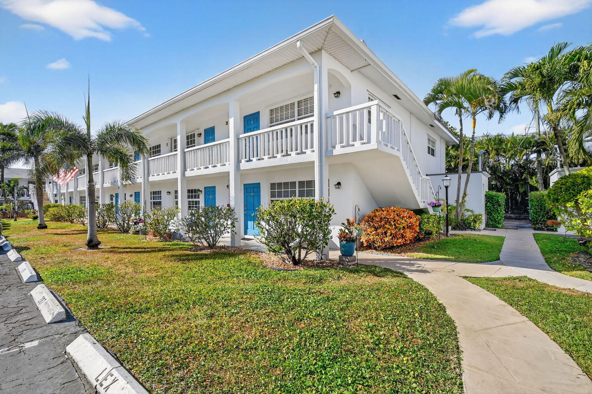 5505 N Ocean #13-204, Ocean Ridge FL 33435