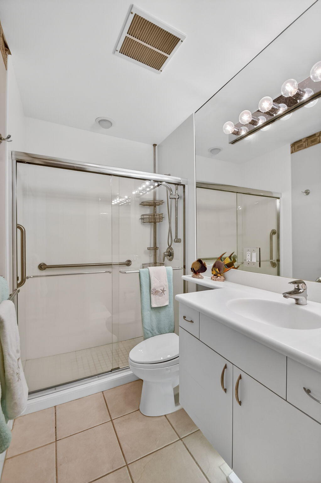 5505 N Ocean #13-204, Ocean Ridge FL 33435
