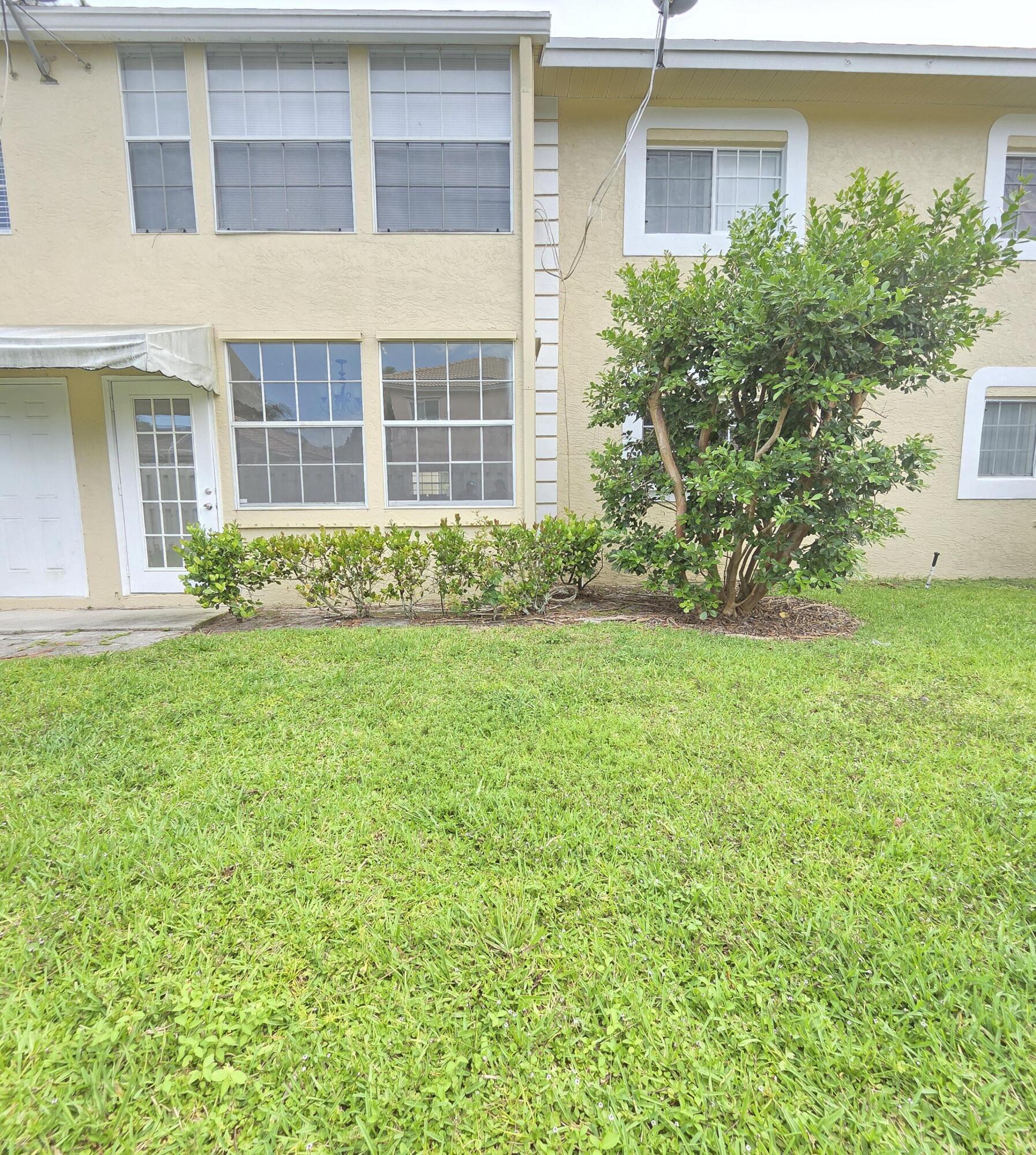 1503 Palm Beach Trace, Royal Palm Beach FL 33411