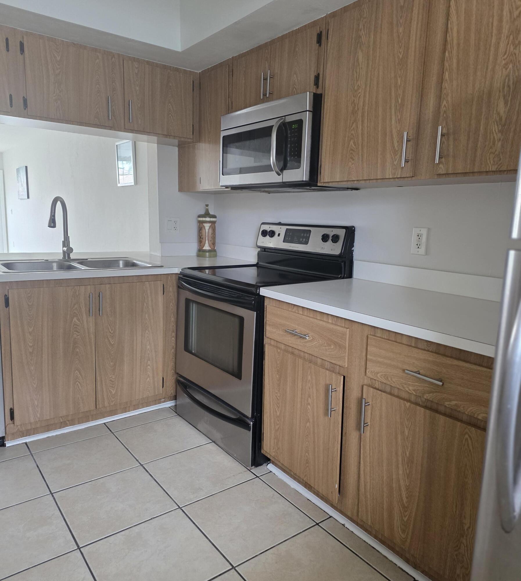 1503 Palm Beach Trace, Royal Palm Beach FL 33411